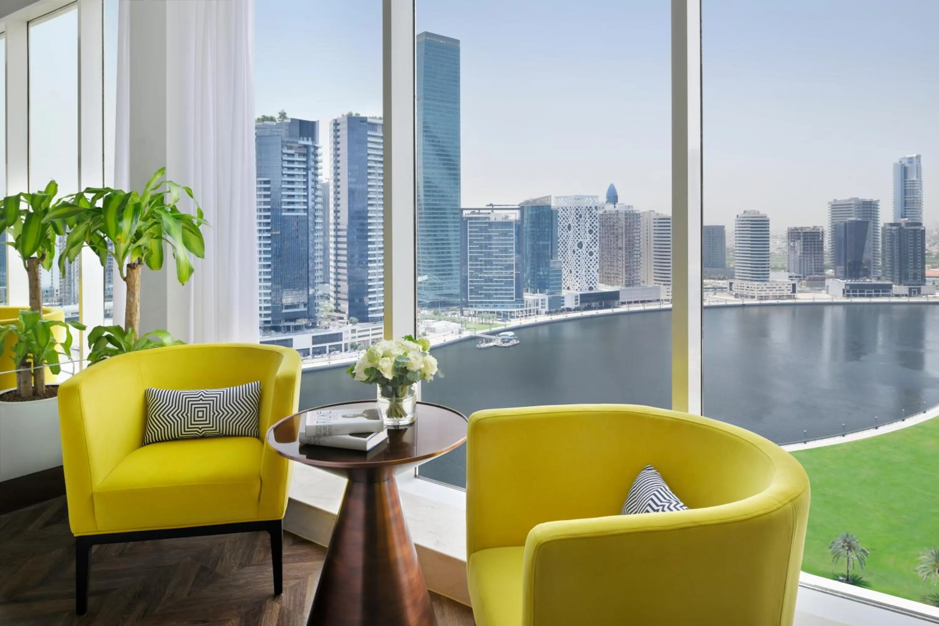 Seating area in Pullman Dubai Downtown