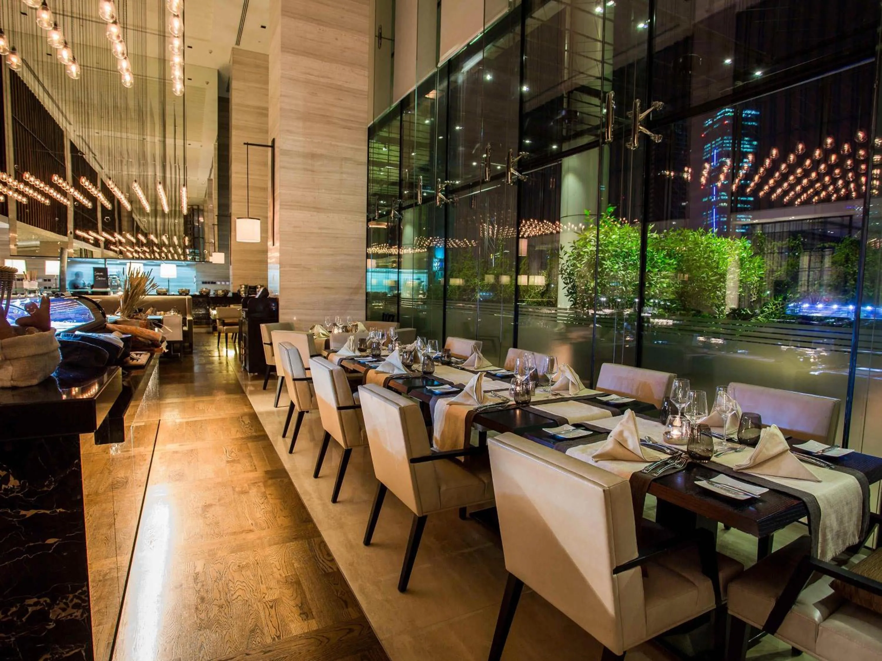 Restaurant/places to eat in Pullman Dubai Downtown