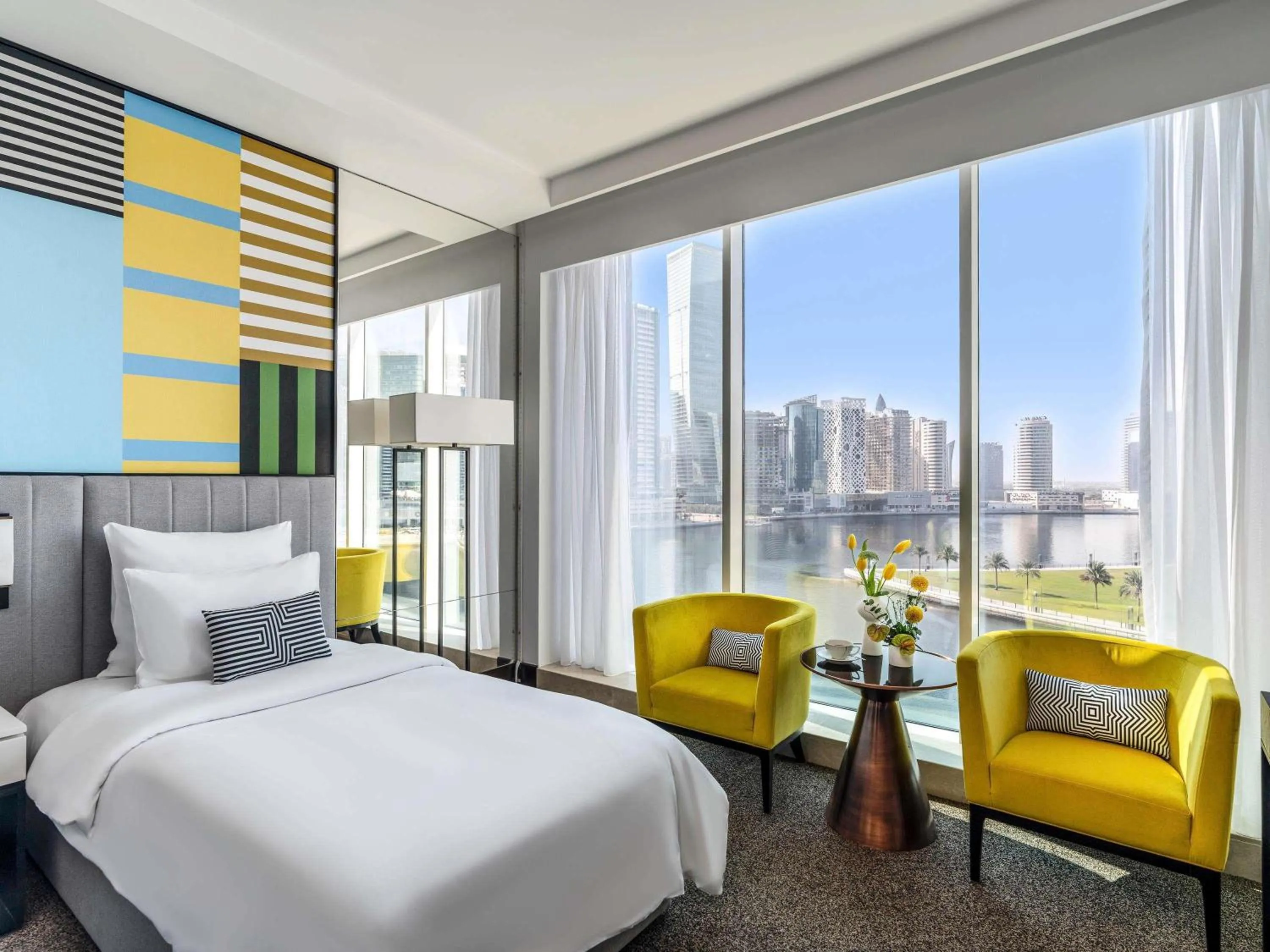 Bedroom, Bed in Pullman Dubai Downtown