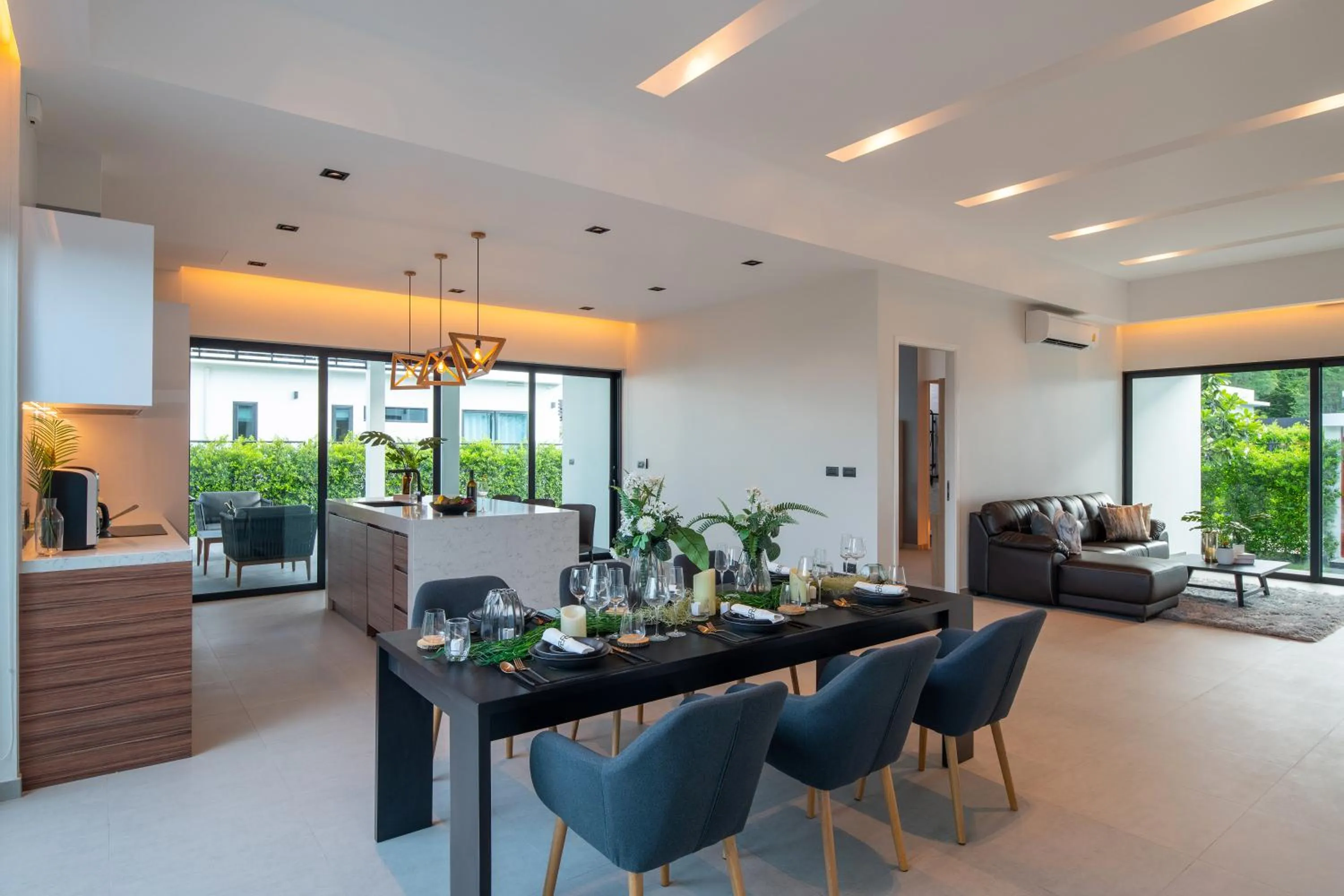 Dining area in Sivana Gardens Villas Hua-Hin