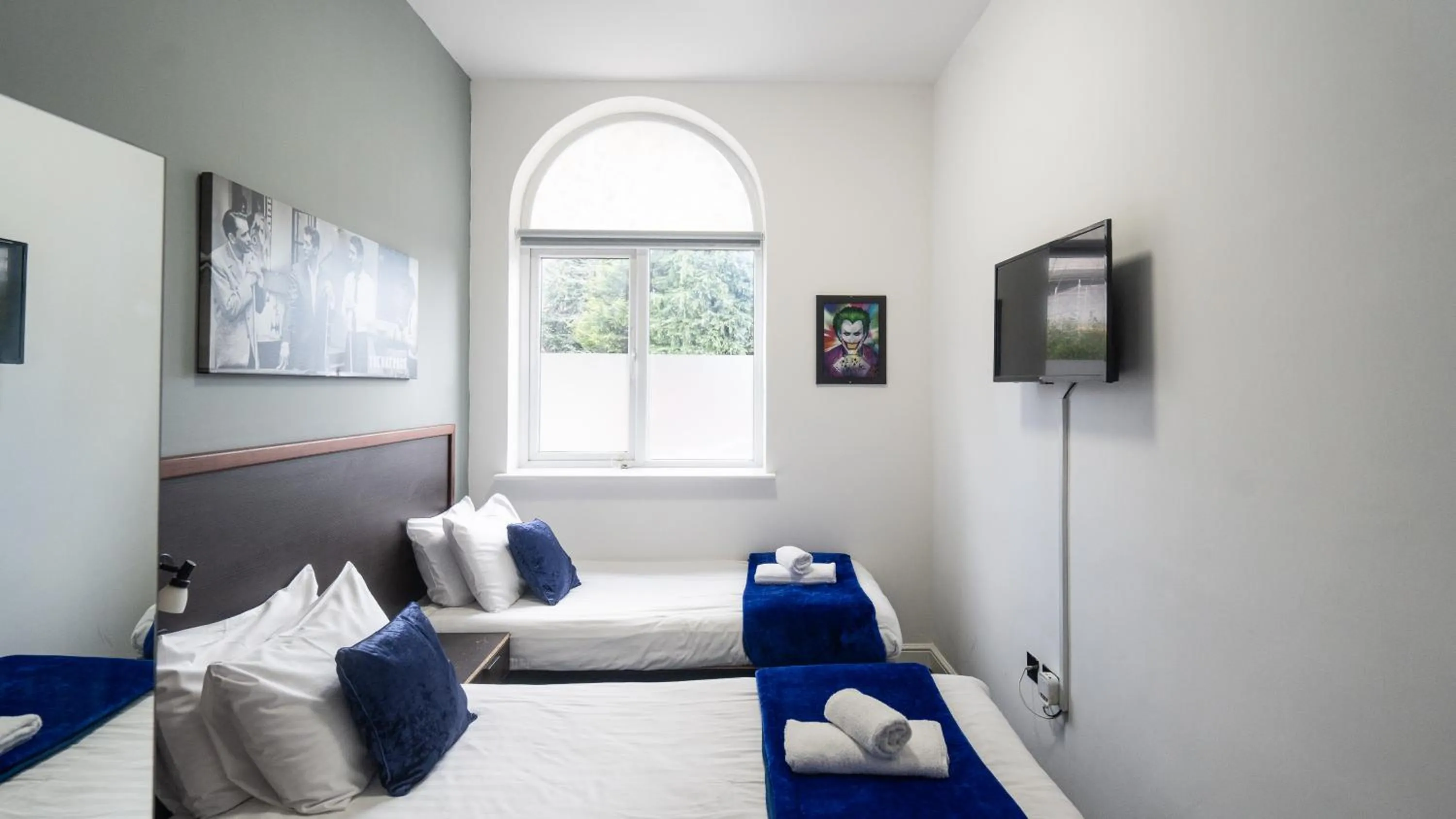 Bedroom, Bed in Imperial Salford Hotel