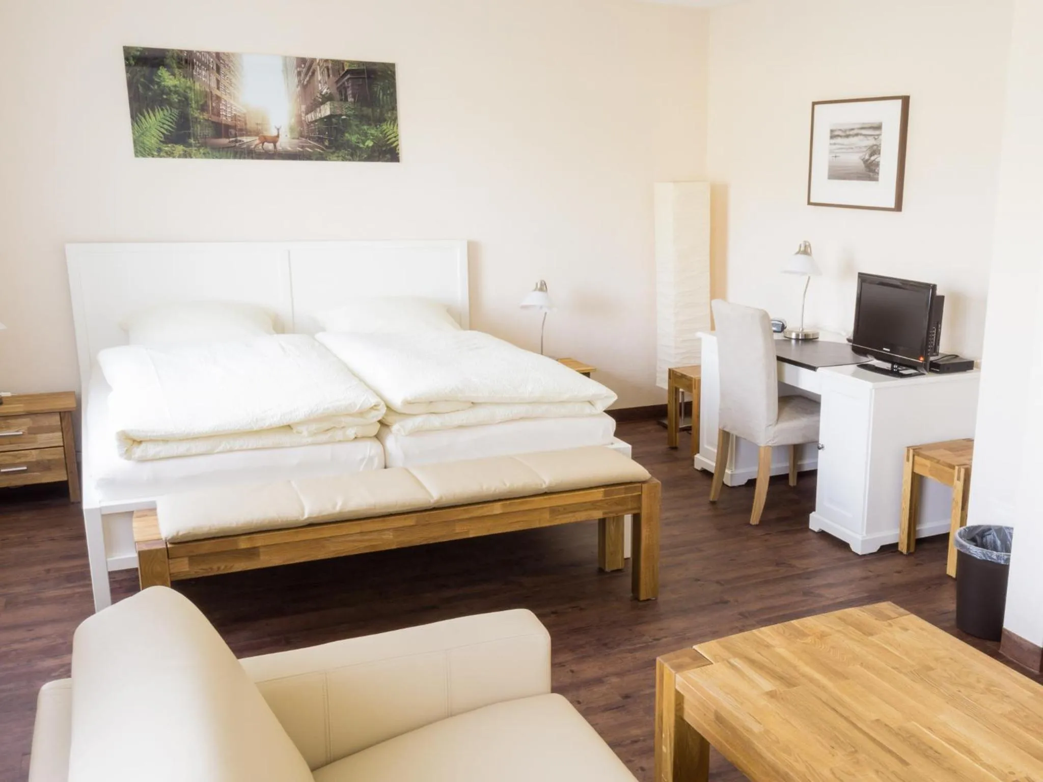 Three-Bedroom Apartment in Ferienwohnung Vadrup
