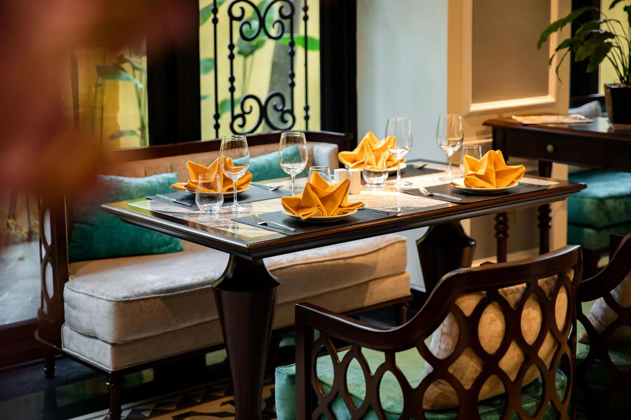 Restaurant/places to eat in Mulberry Collection Silk Village