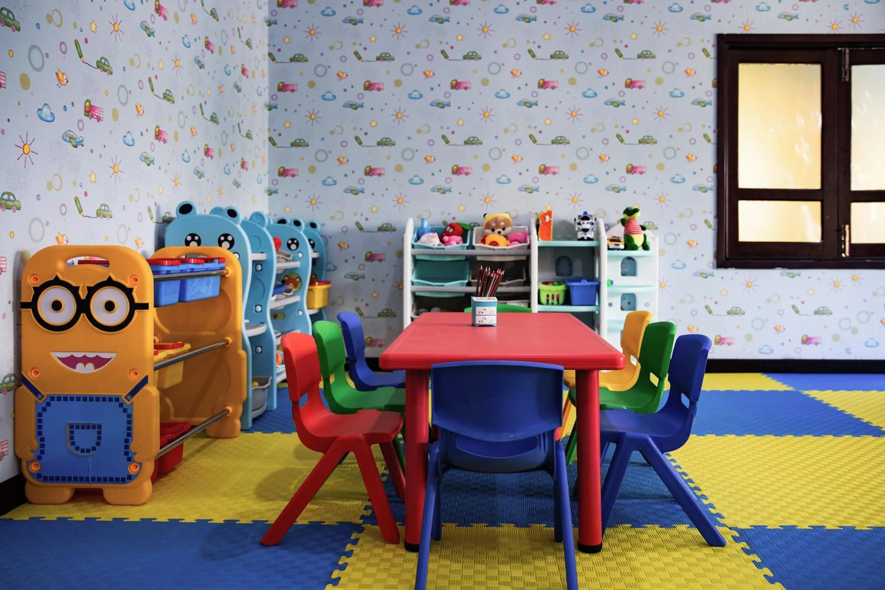 Kids's club in Mulberry Collection Silk Village