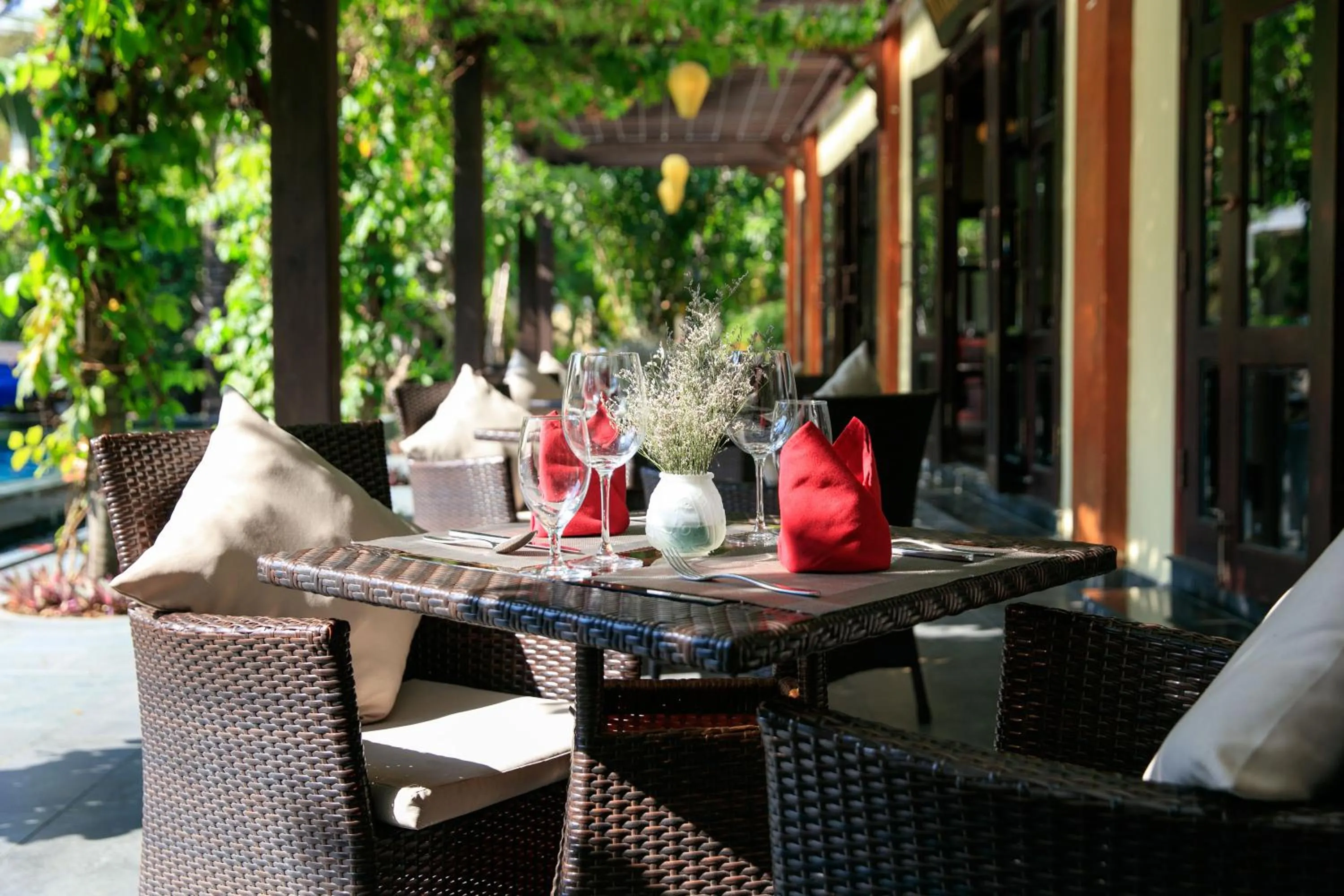 Restaurant/places to eat in Mulberry Collection Silk Village