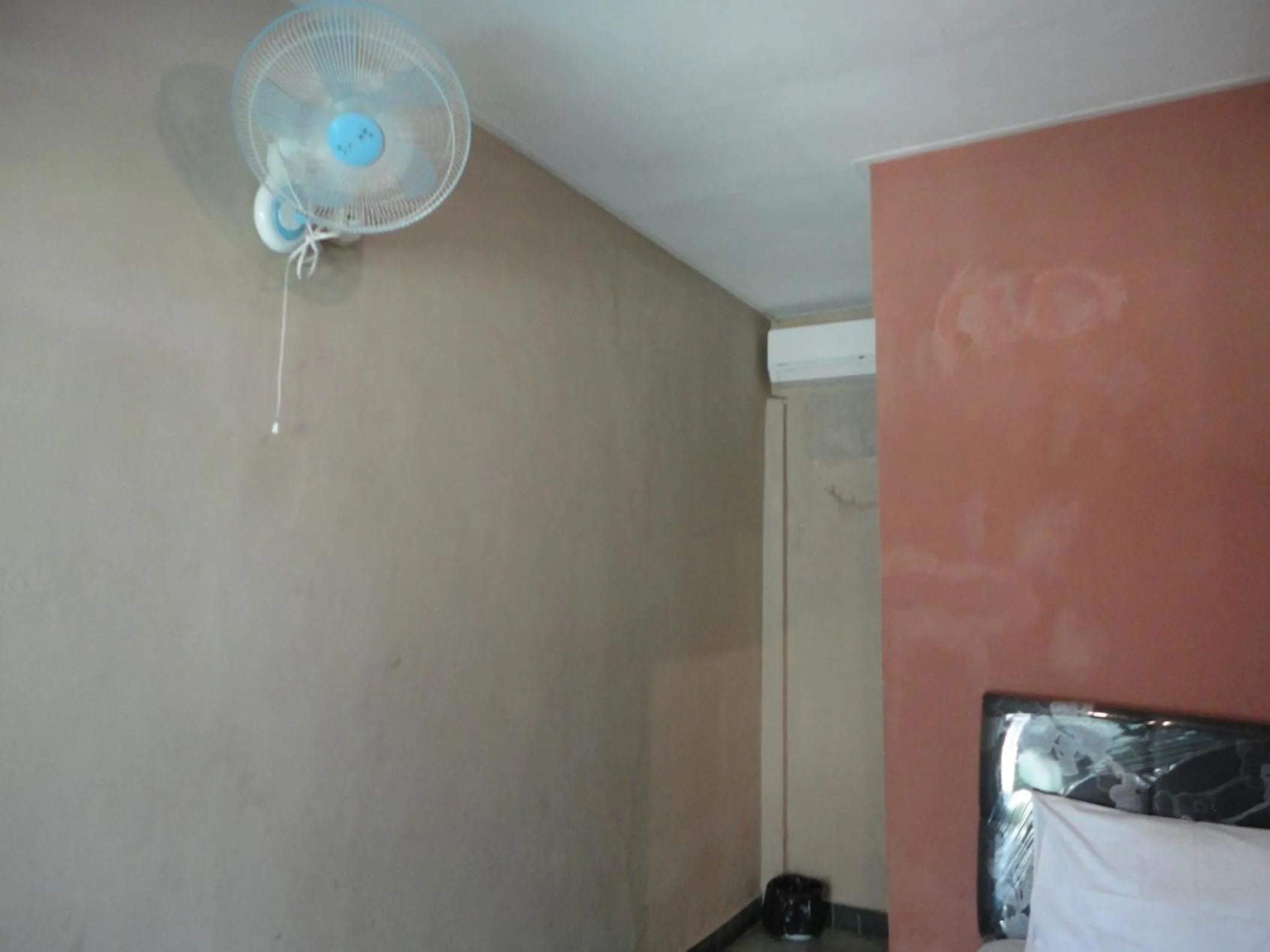 Bedroom in Pakuna Beach