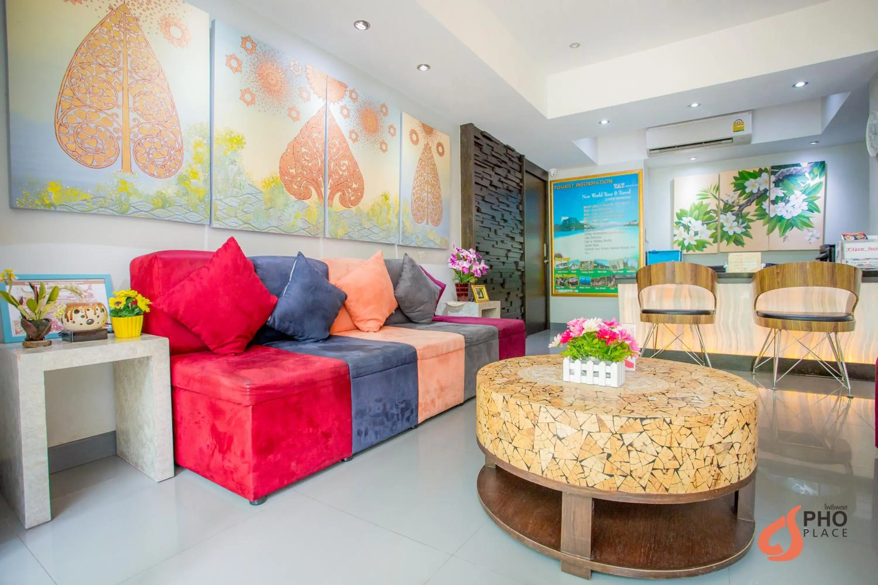 Lobby or reception in Pho Place