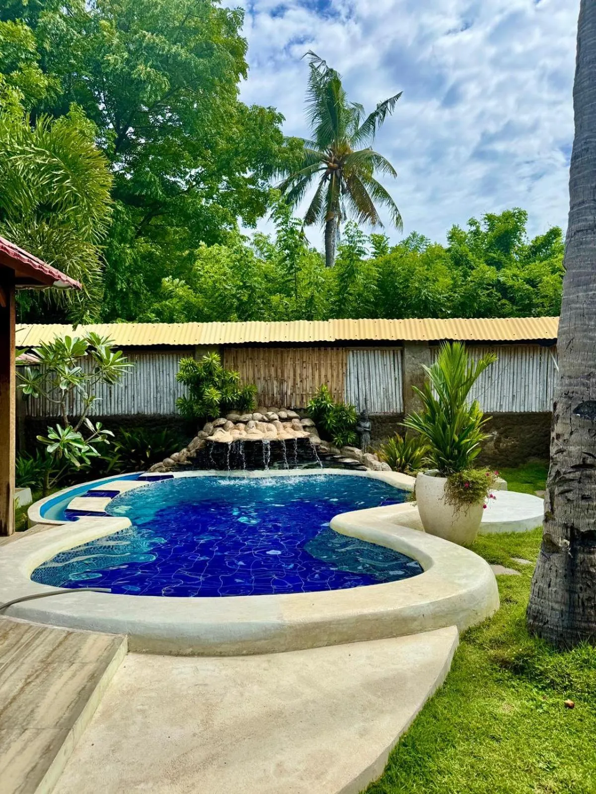 Swimming pool in Kampung Meno Bungalows