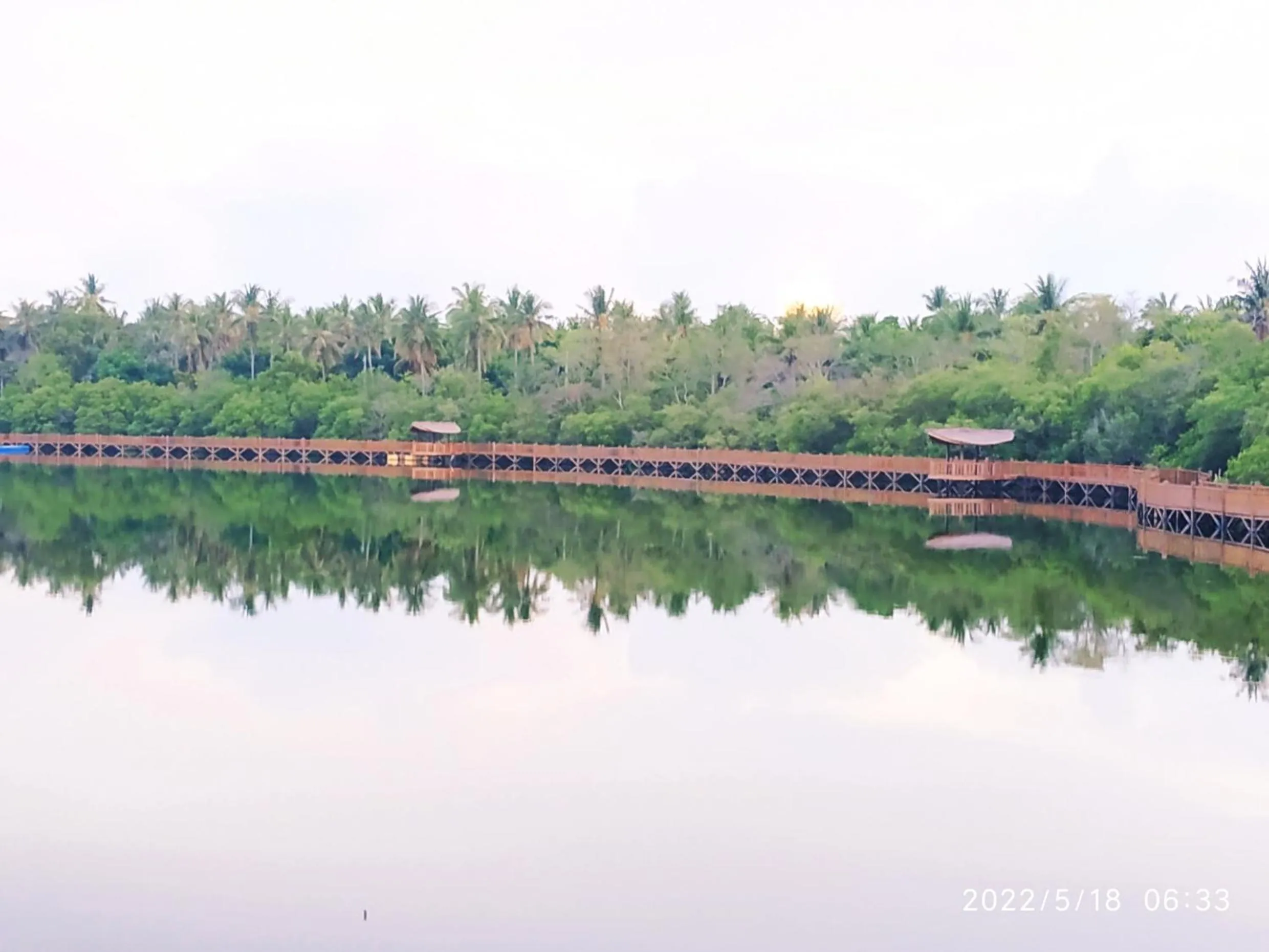 Lake view in Kampung Meno Bungalows