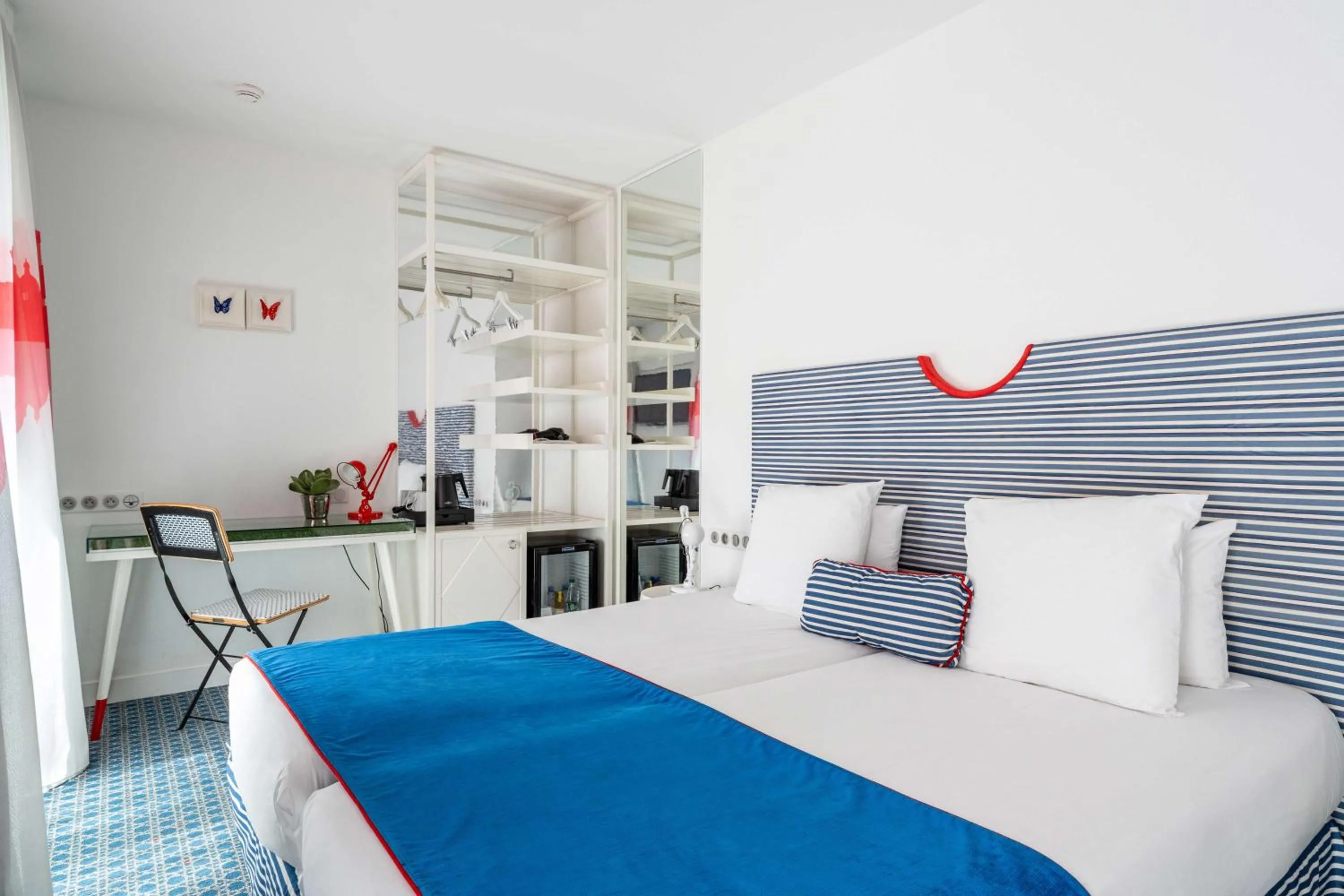 Bedroom, Bed in Hotel 34B - Astotel