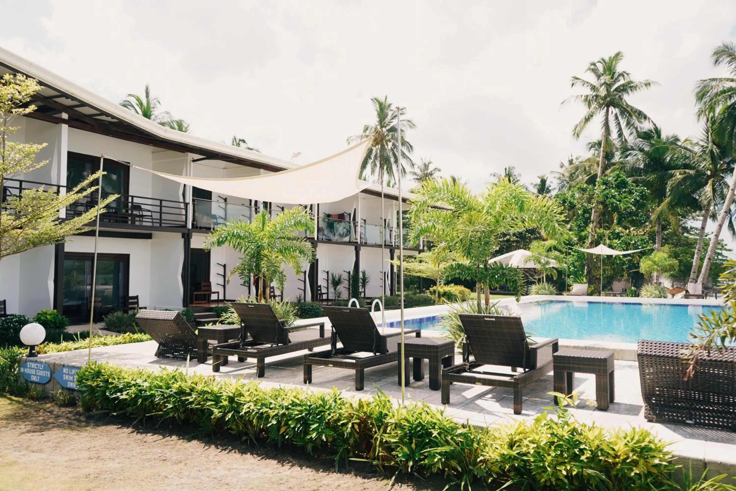 Property building in Ocean 101 Beach Resort