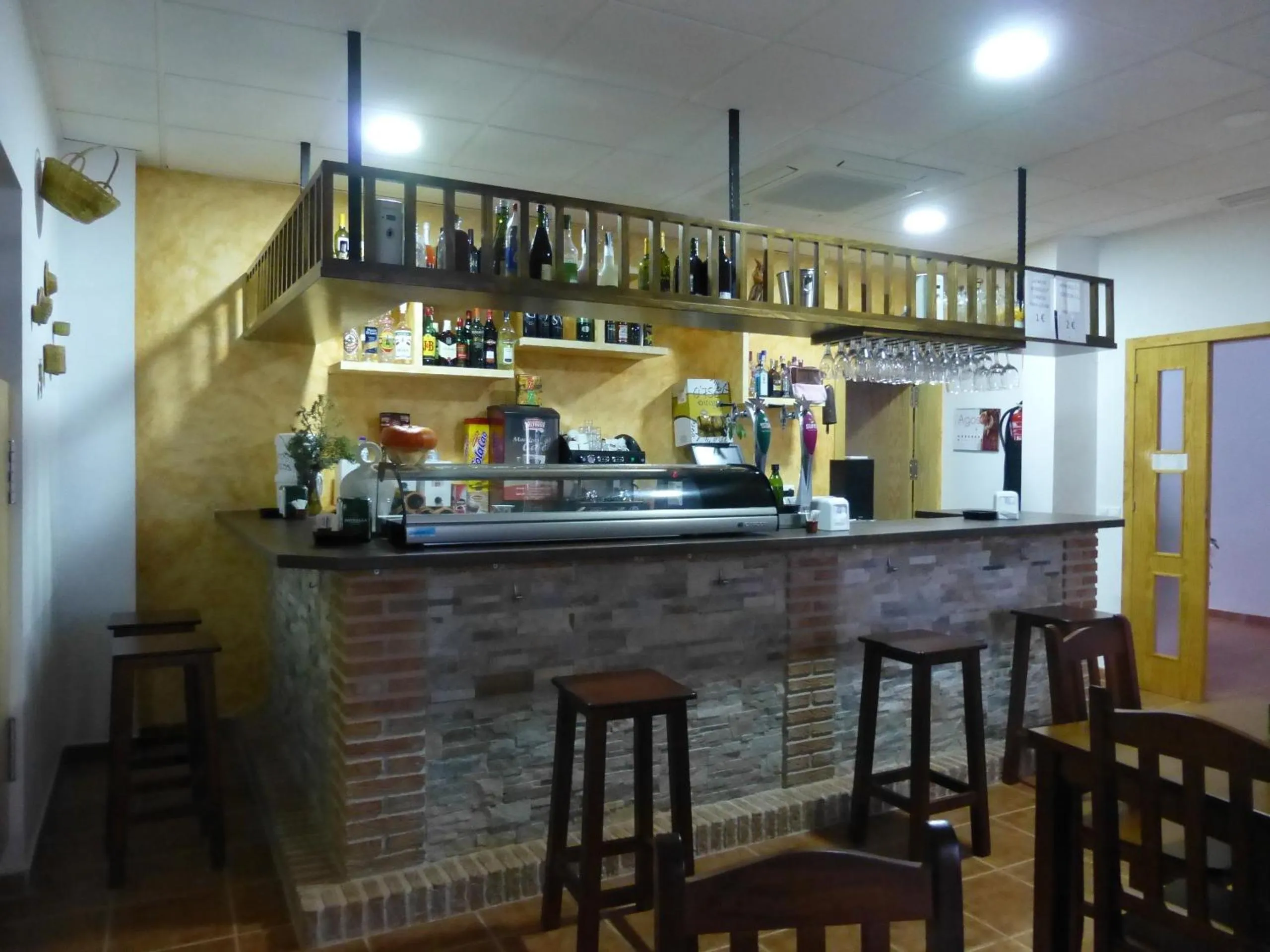 Lounge or bar in Casa Rural ENTRESIERRAS