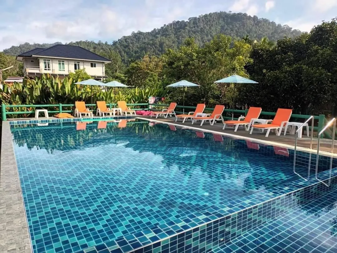 Khao Sok Royal Bamboo Lodges - SHA Certified