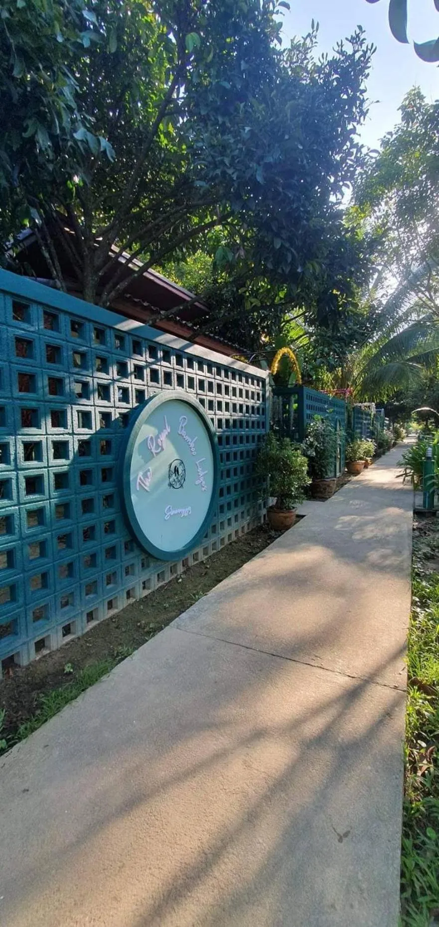 Khao Sok Royal Bamboo Lodges - SHA Certified