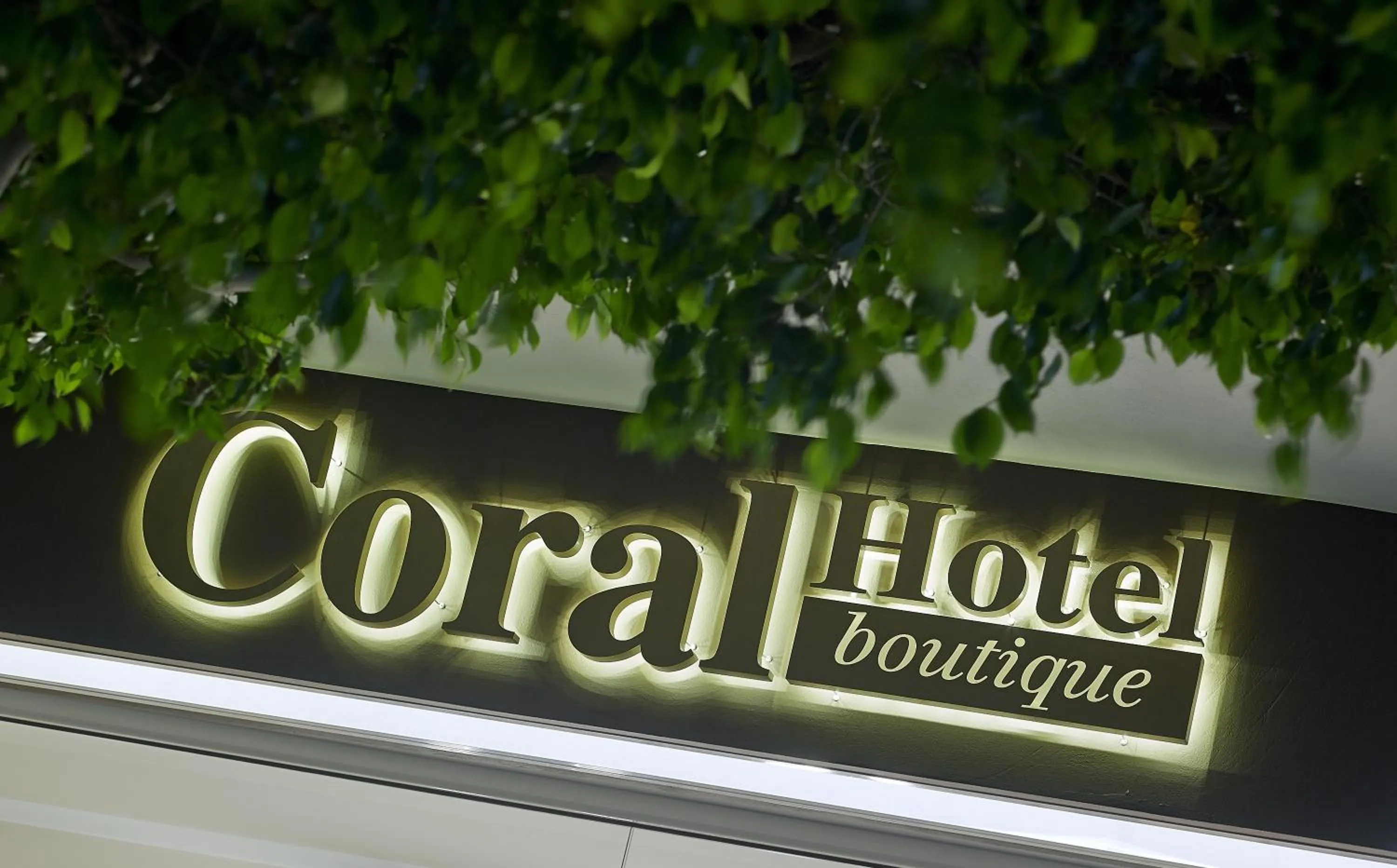 Facade/entrance in Coral Hotel