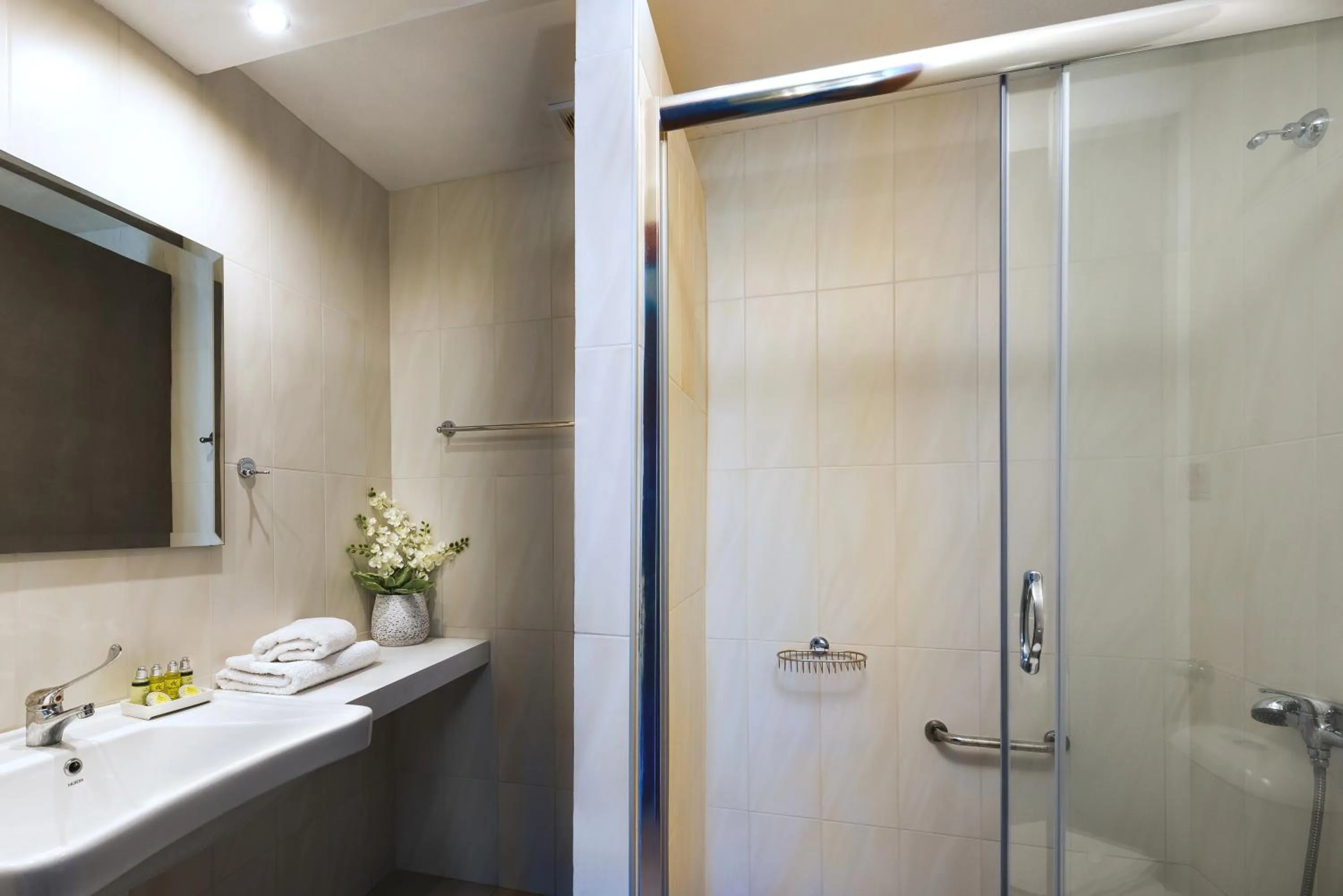 Decorative detail in Coral Hotel