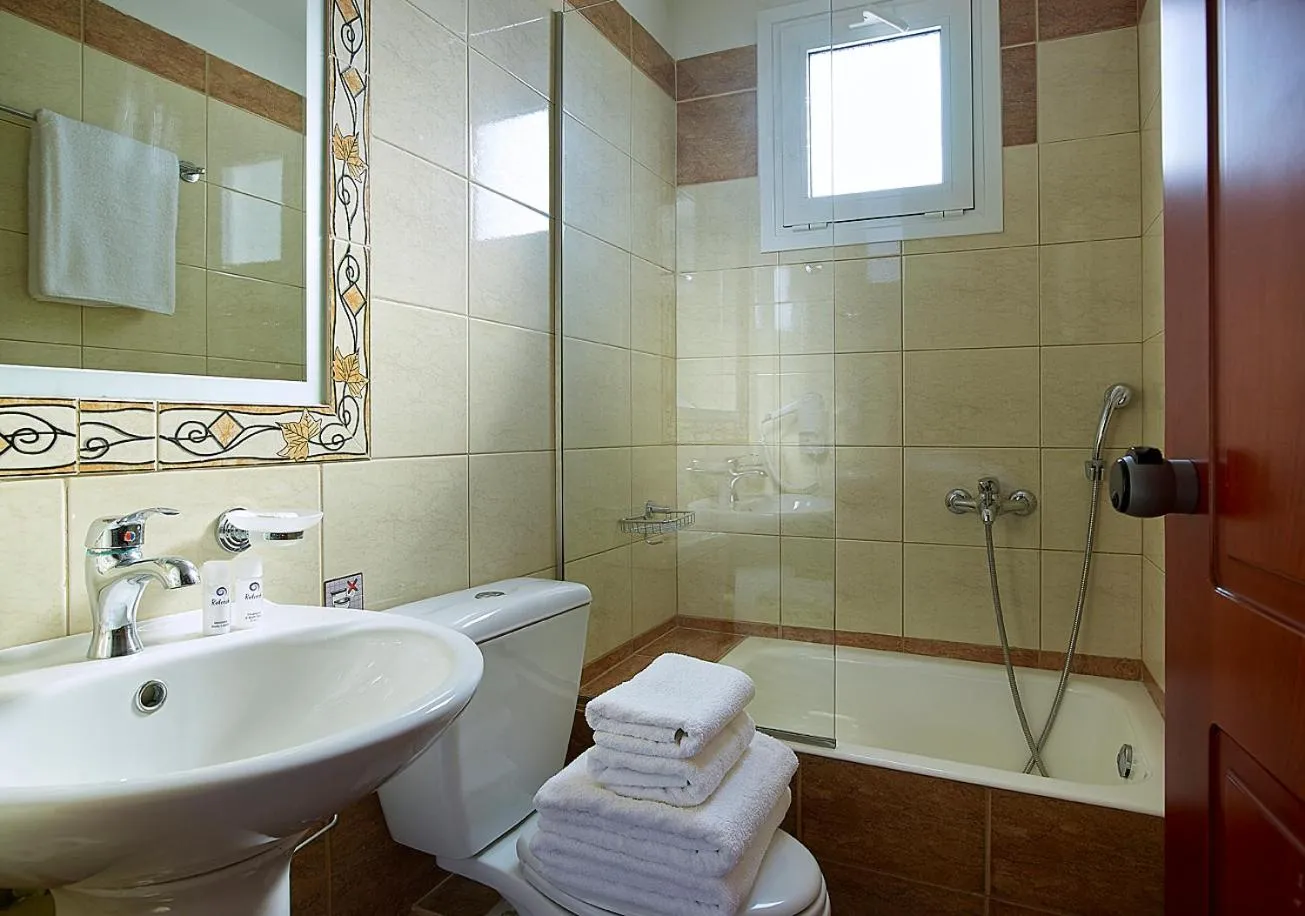 Toilet in Coral Hotel