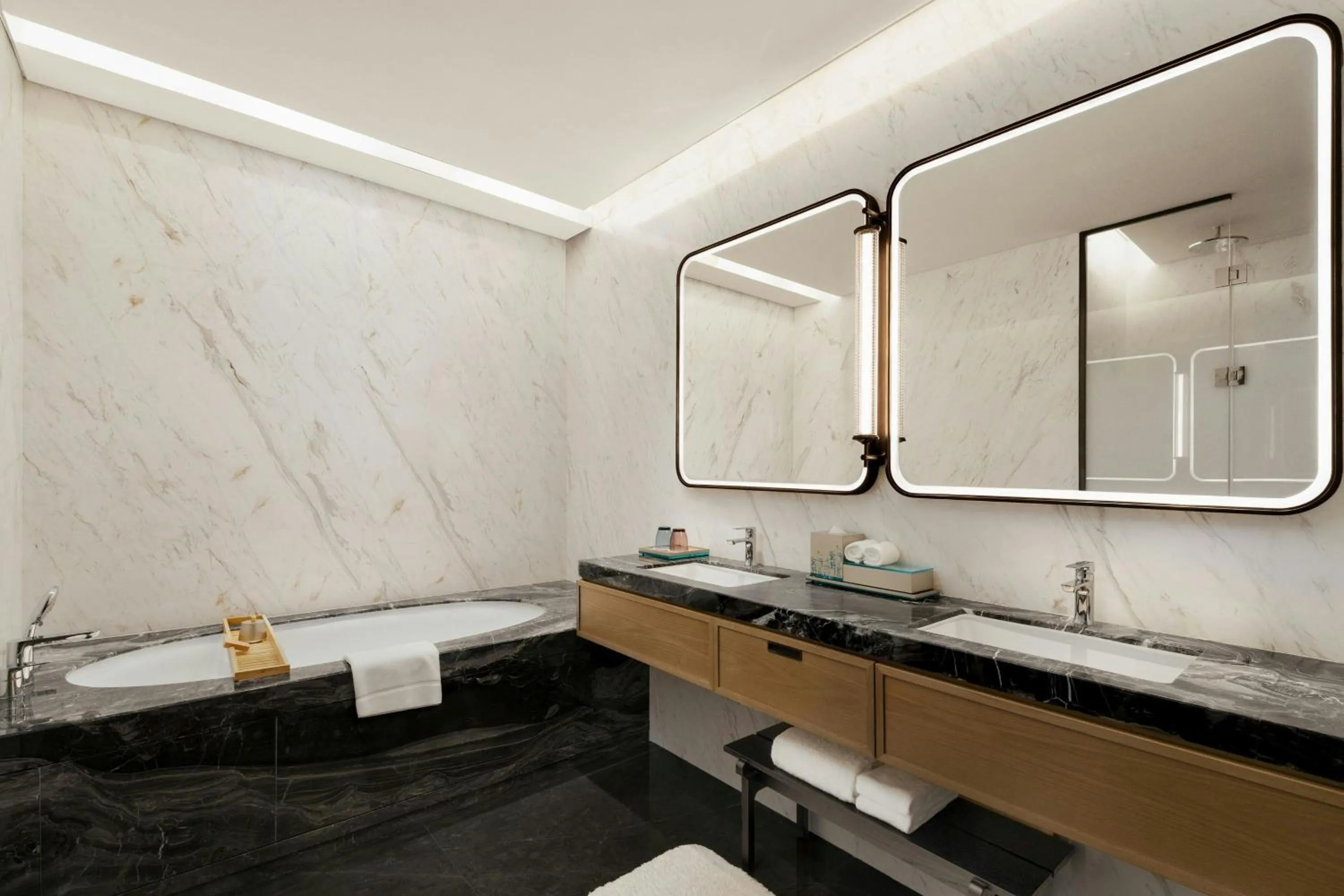 Bathroom in Xi'an Marriott Hotel High-Tech Zone