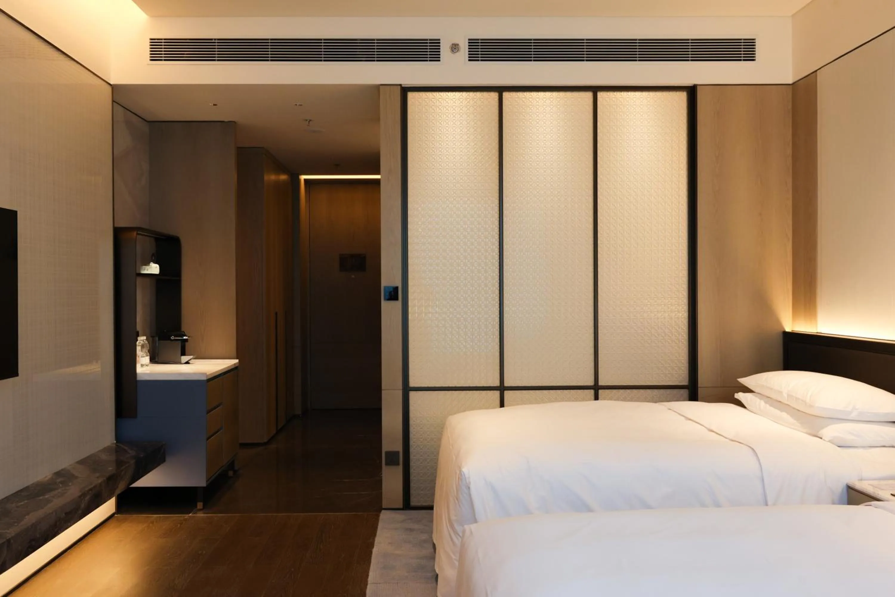 Bedroom, Bed in Xi'an Marriott Hotel High-Tech Zone