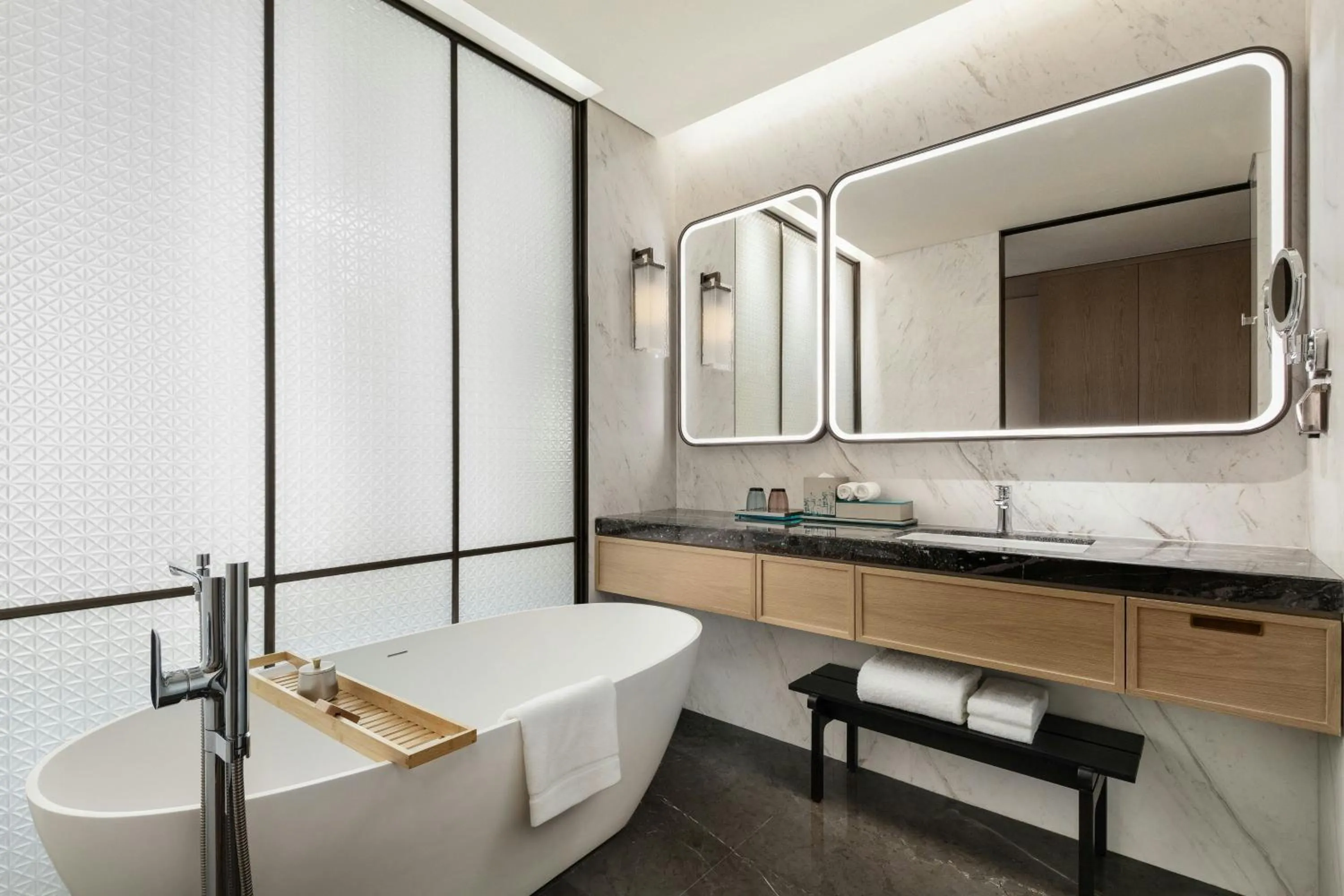 Bathroom in Xi'an Marriott Hotel High-Tech Zone