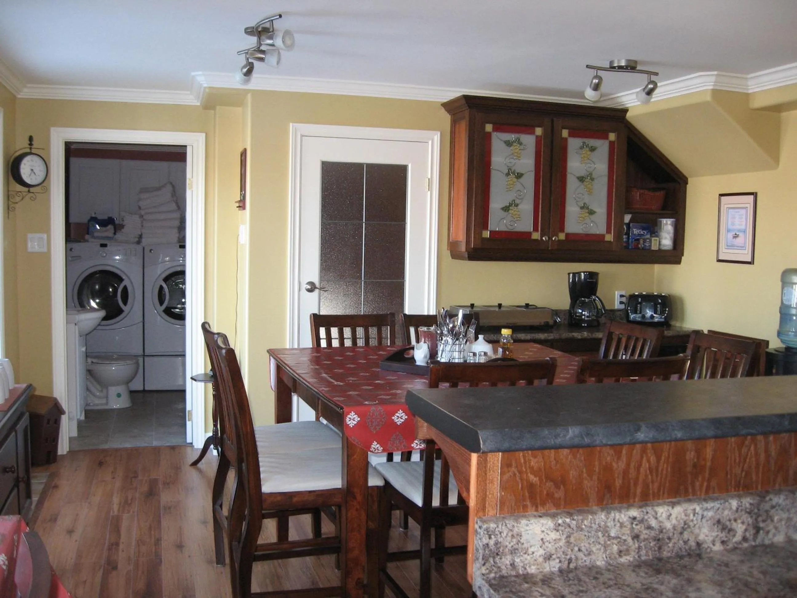 Coffee/tea facilities in Whitsha Inn B&B