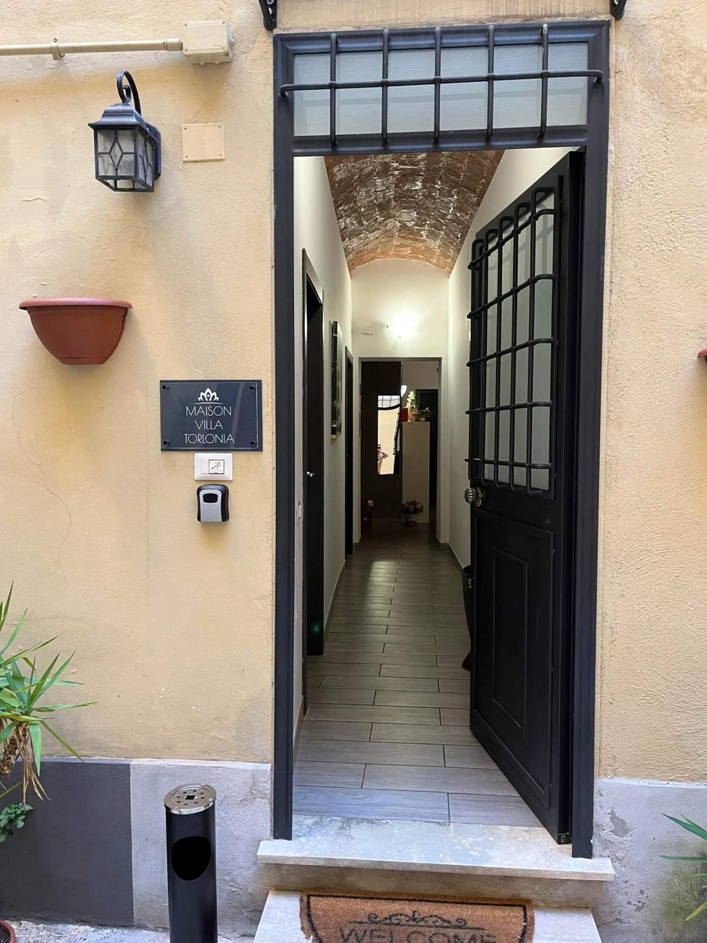 Property building in Maison Villa Torlonia