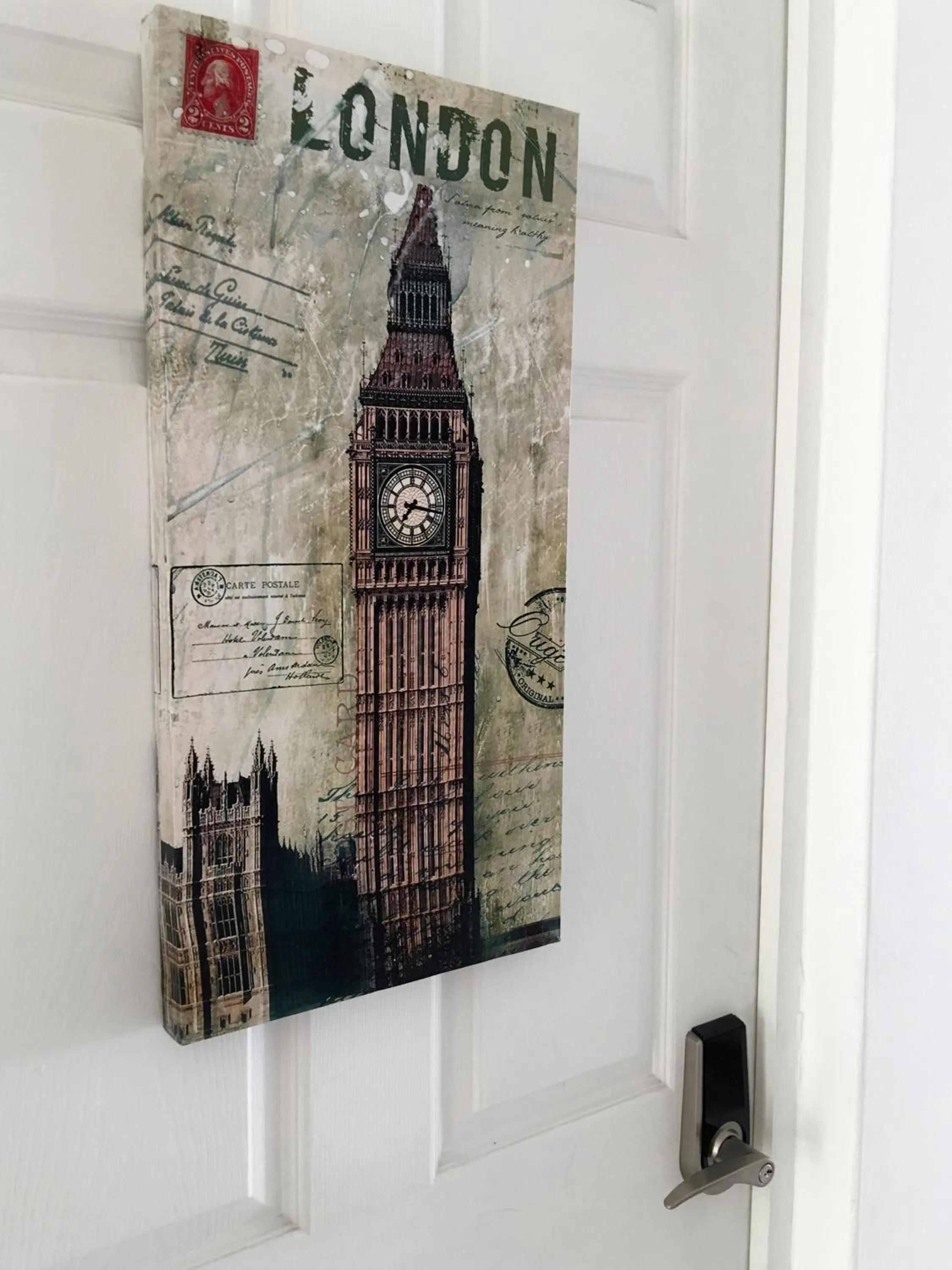 Decorative detail in Metropolis Suites Ejecutivas