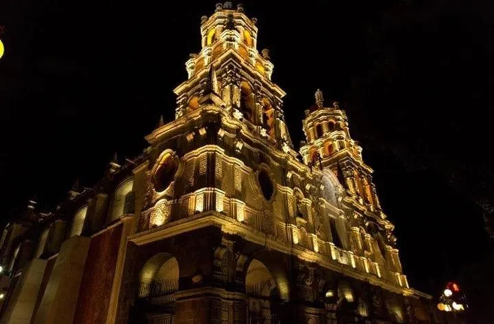 Nearby landmark in Metropolis Suites Ejecutivas