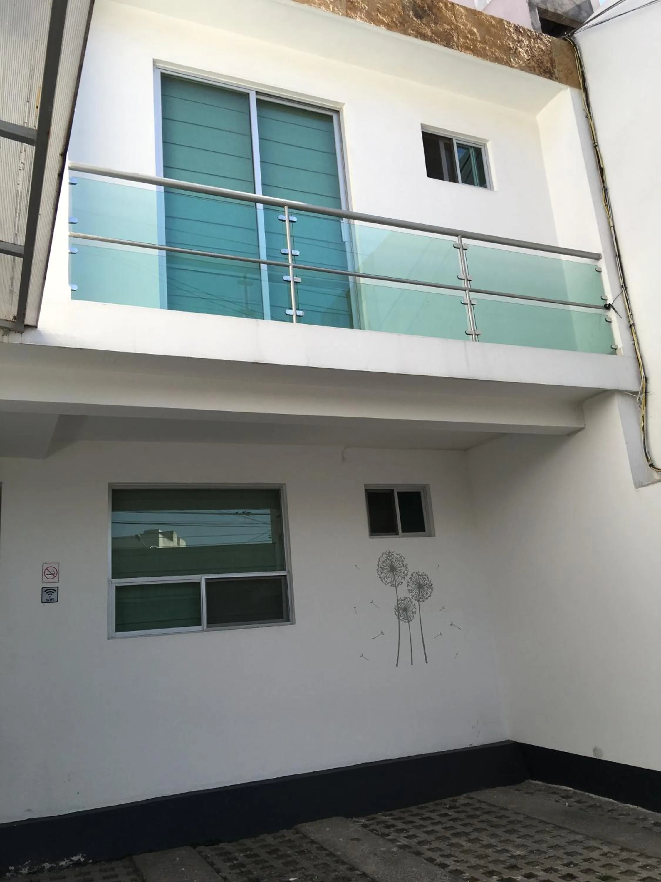 Balcony/Terrace in Metropolis Suites Ejecutivas