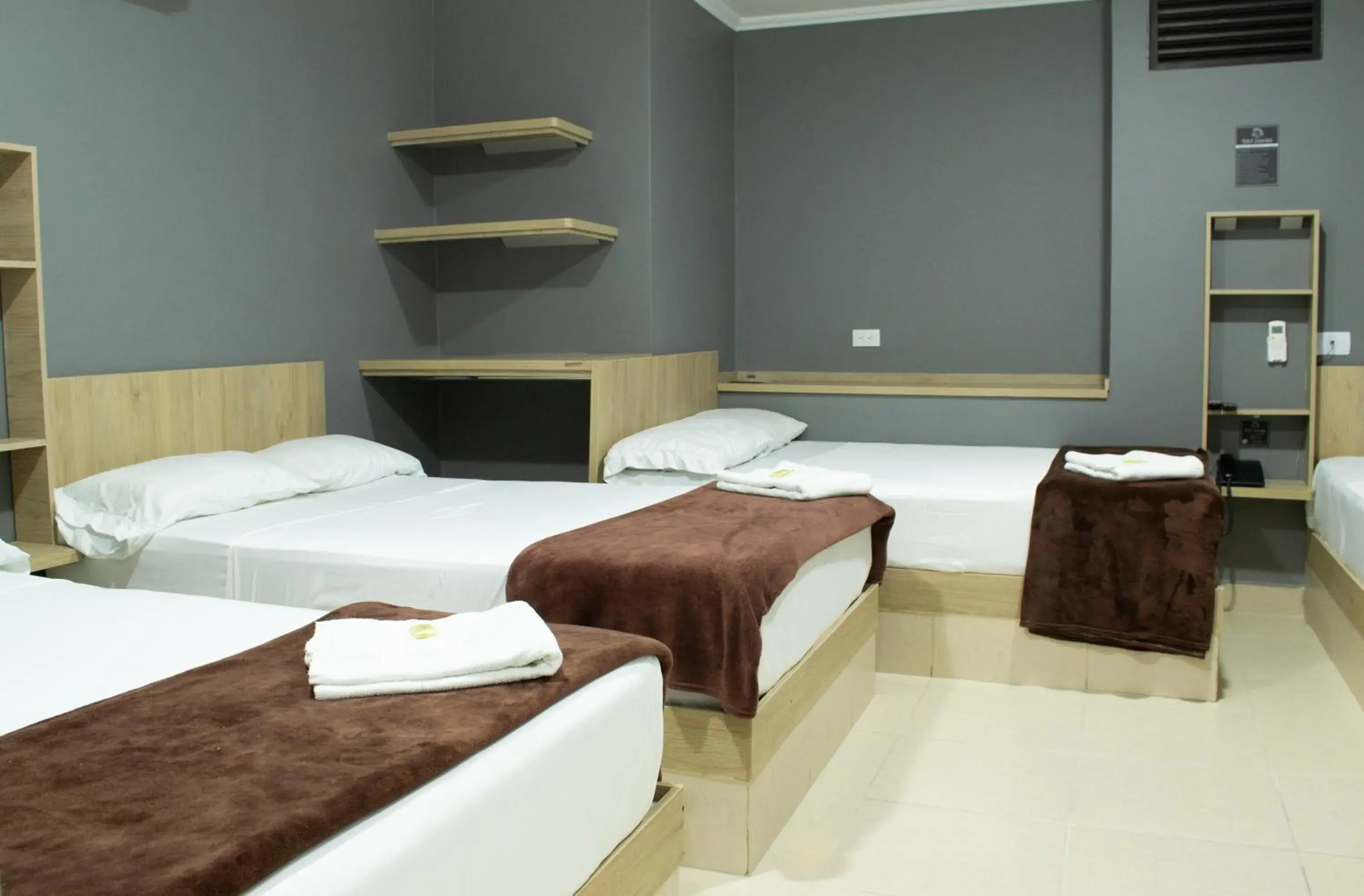 Quadruple Room in Hotel Ruiseñor Itagui Quadruple Room in Hotel Ruiseñor Itagui