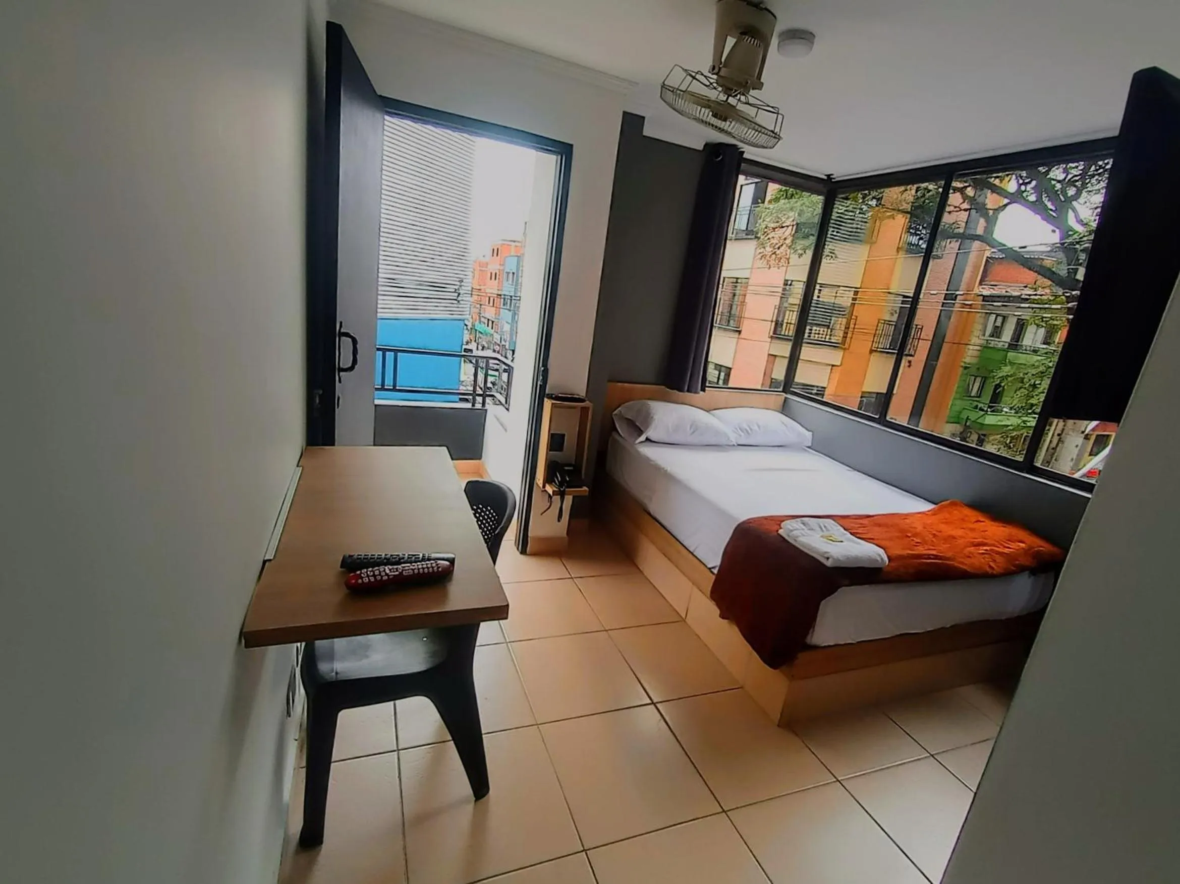 Bed in Hotel Ruiseñor Itagui