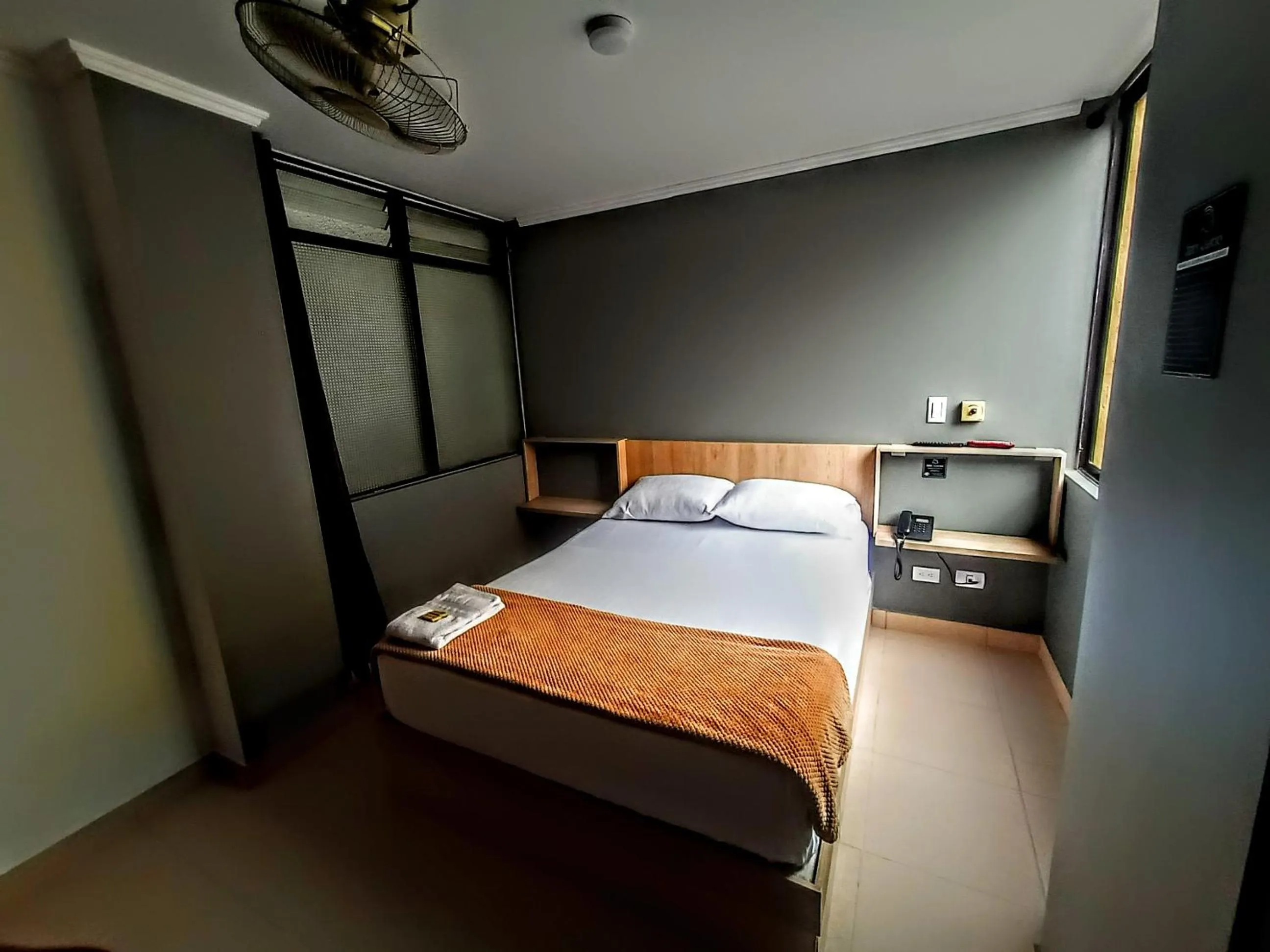 Bed in Hotel Ruiseñor Itagui