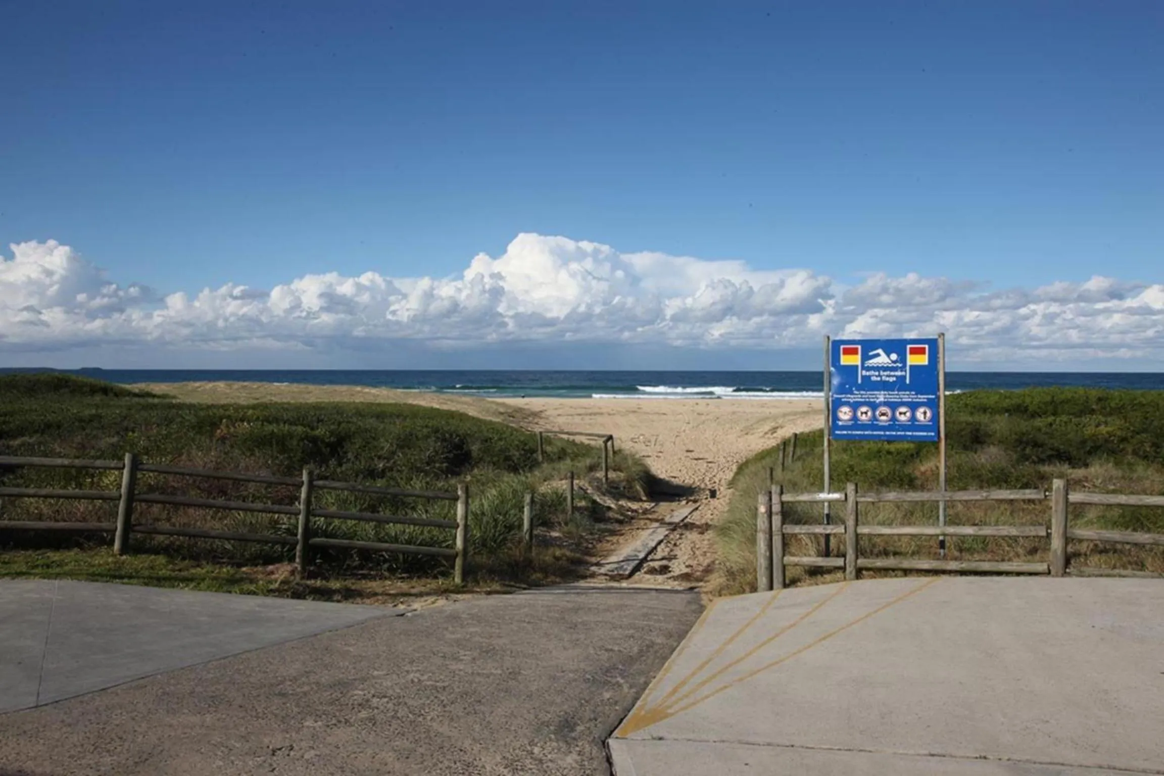 Beach in Windang Tourist Park