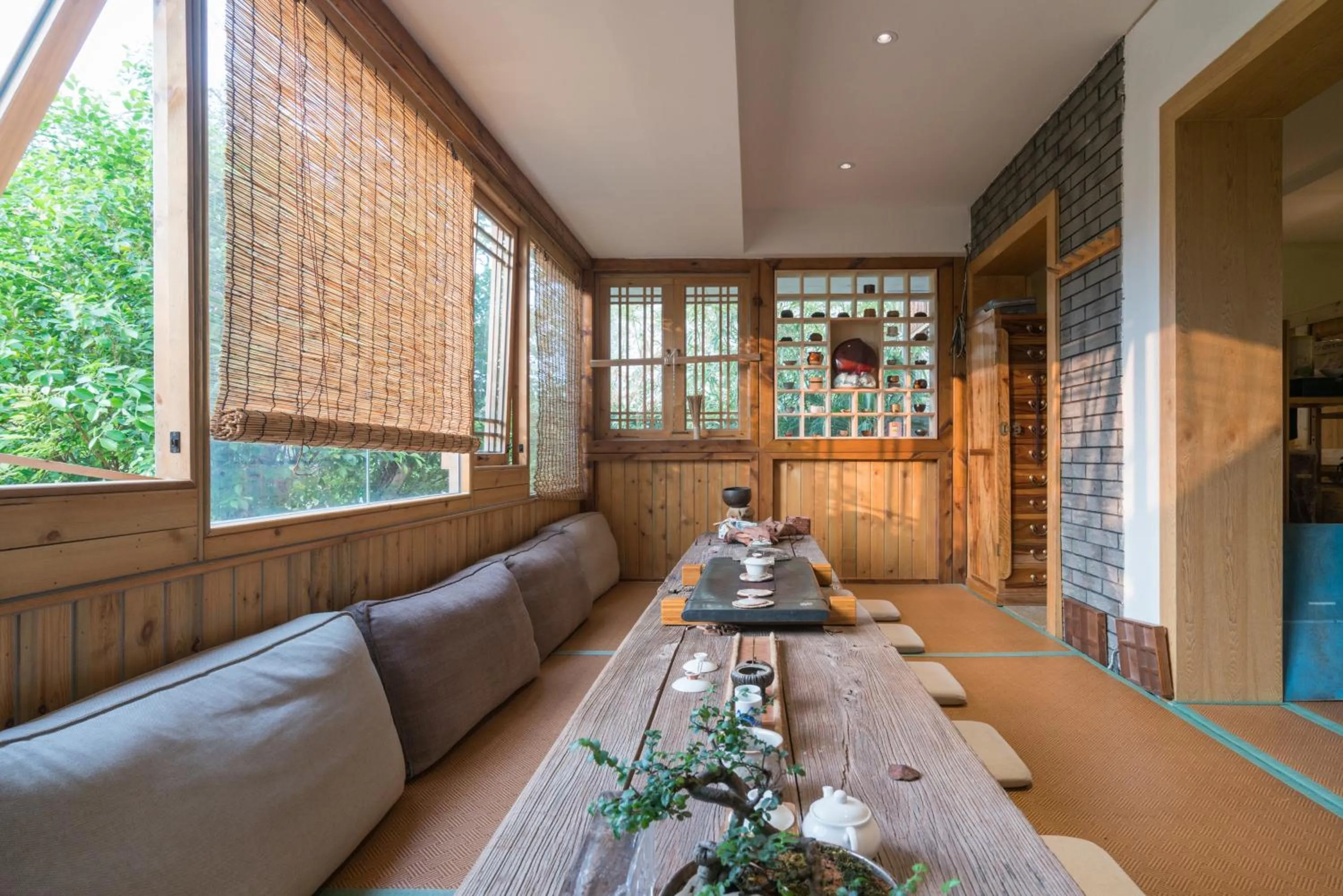 Day in Zen Tea House Seven Stars Park