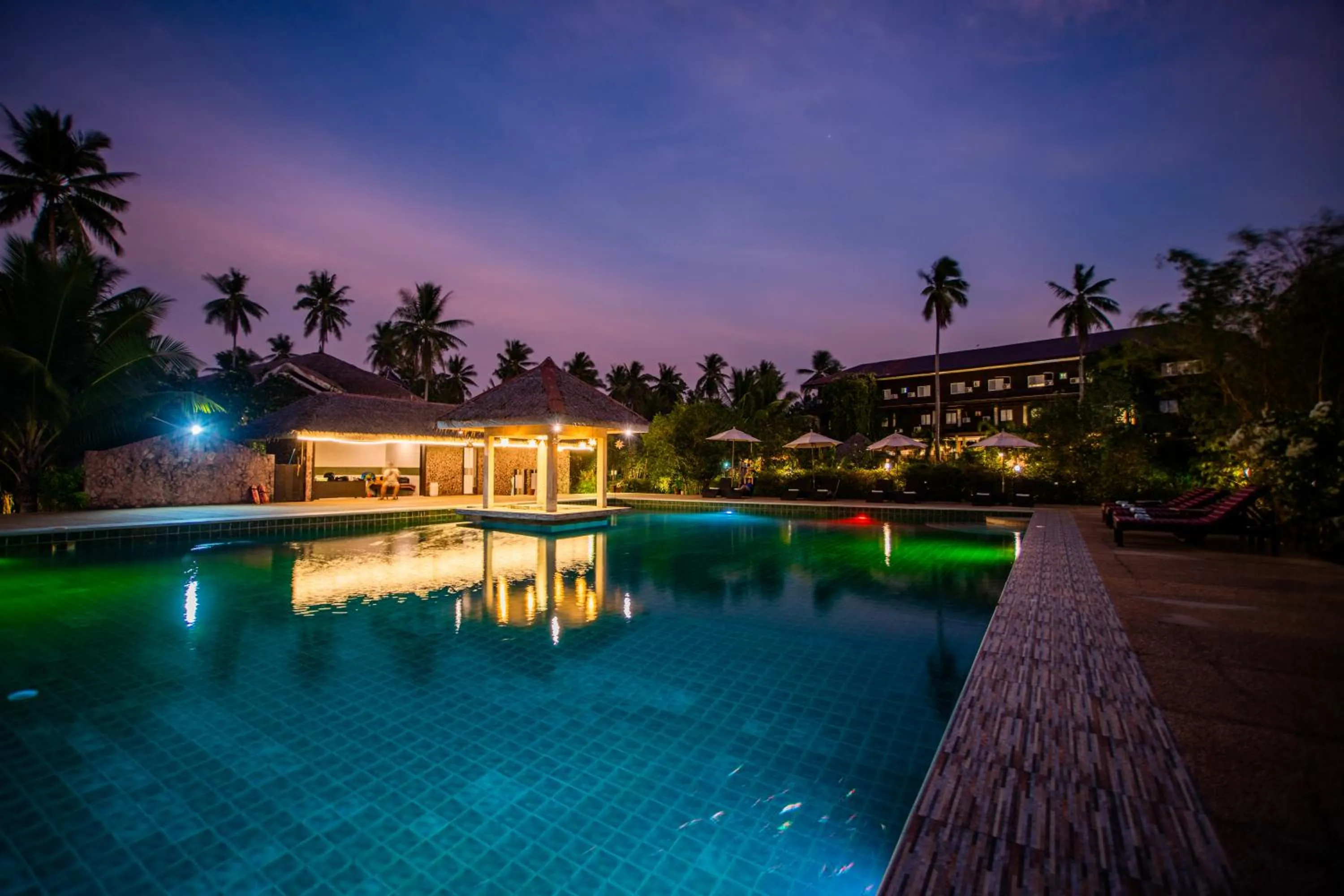Pool view in Club Agutaya