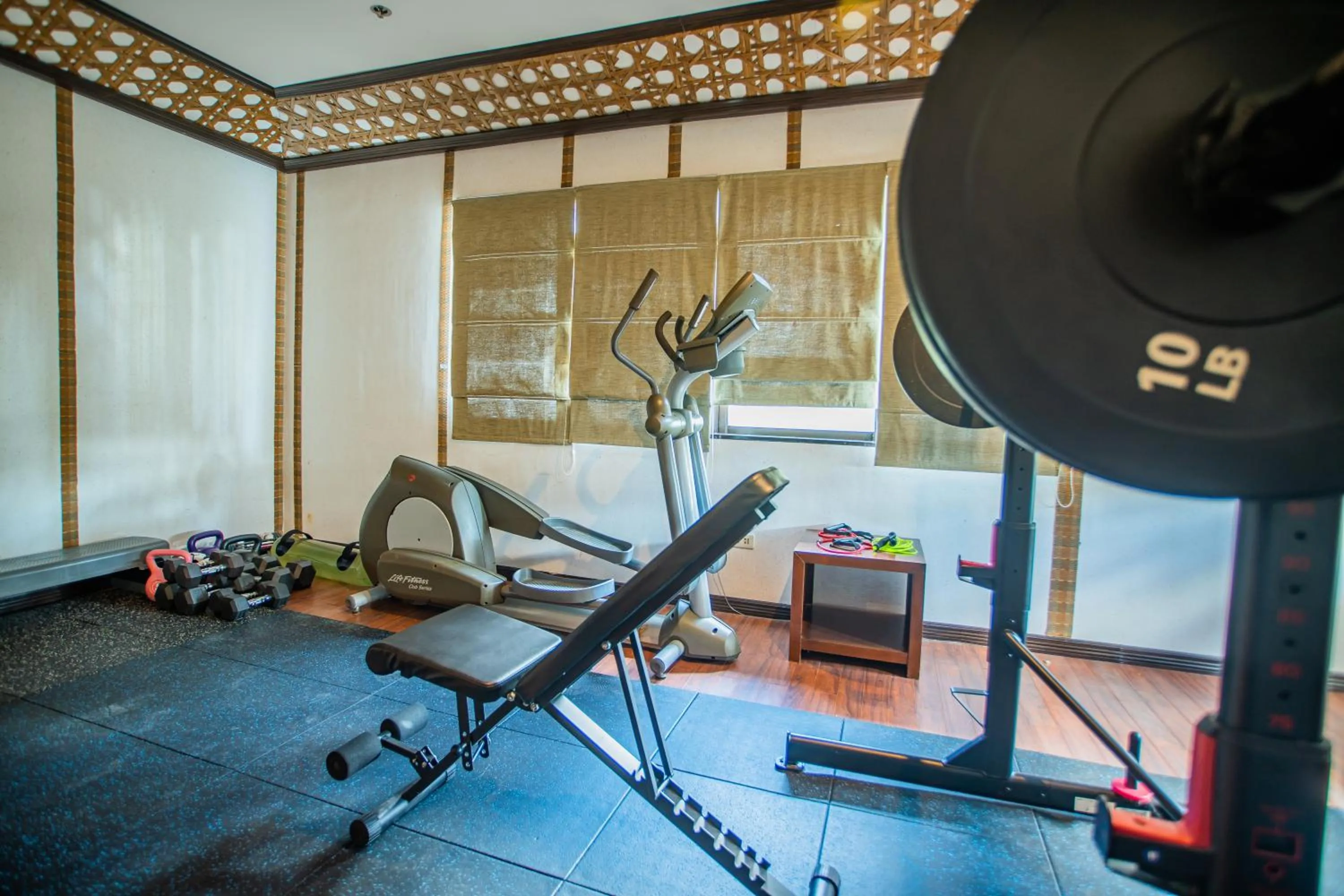 Property building in Club Agutaya