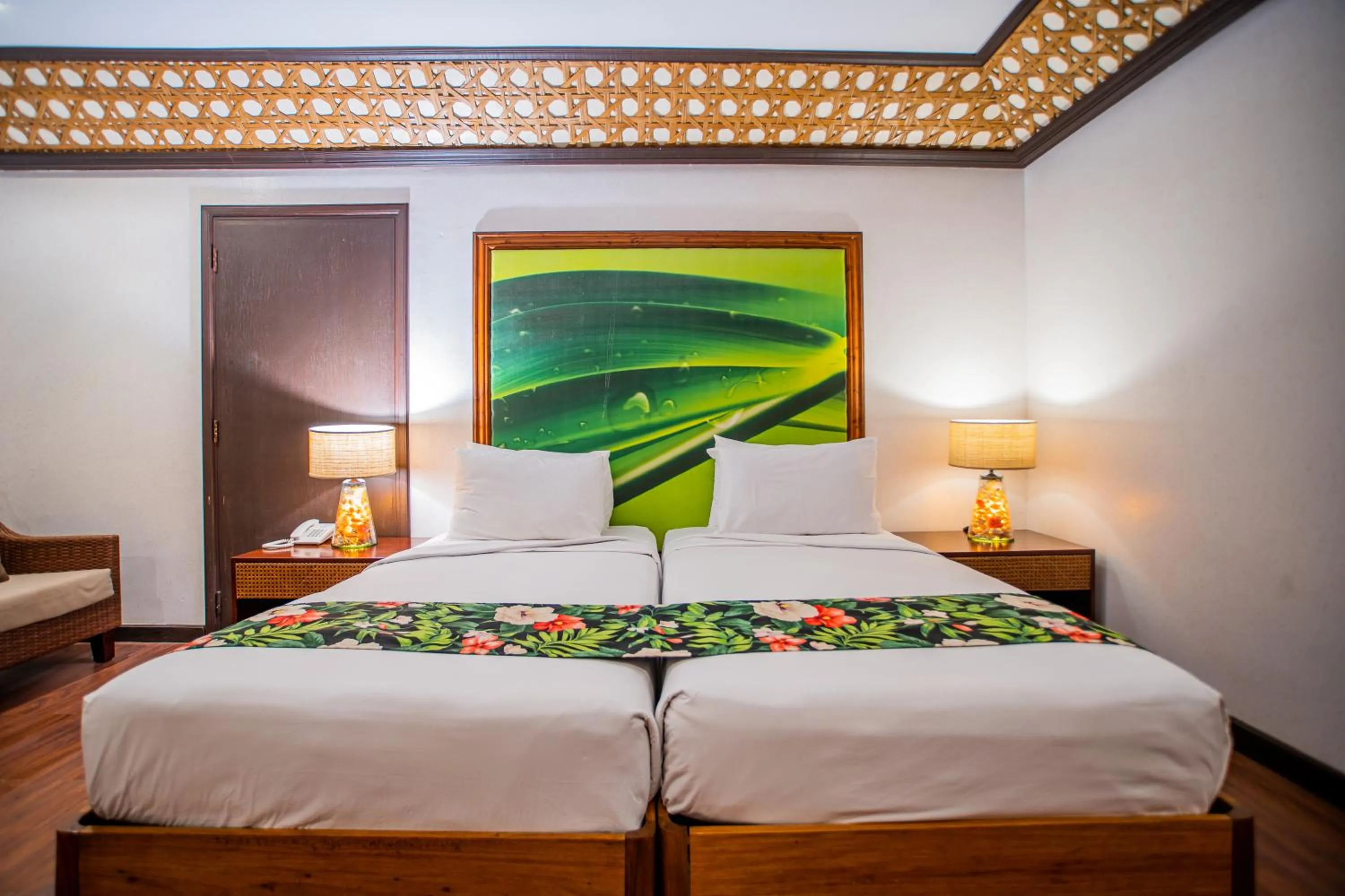 Bedroom, Bed in Club Agutaya