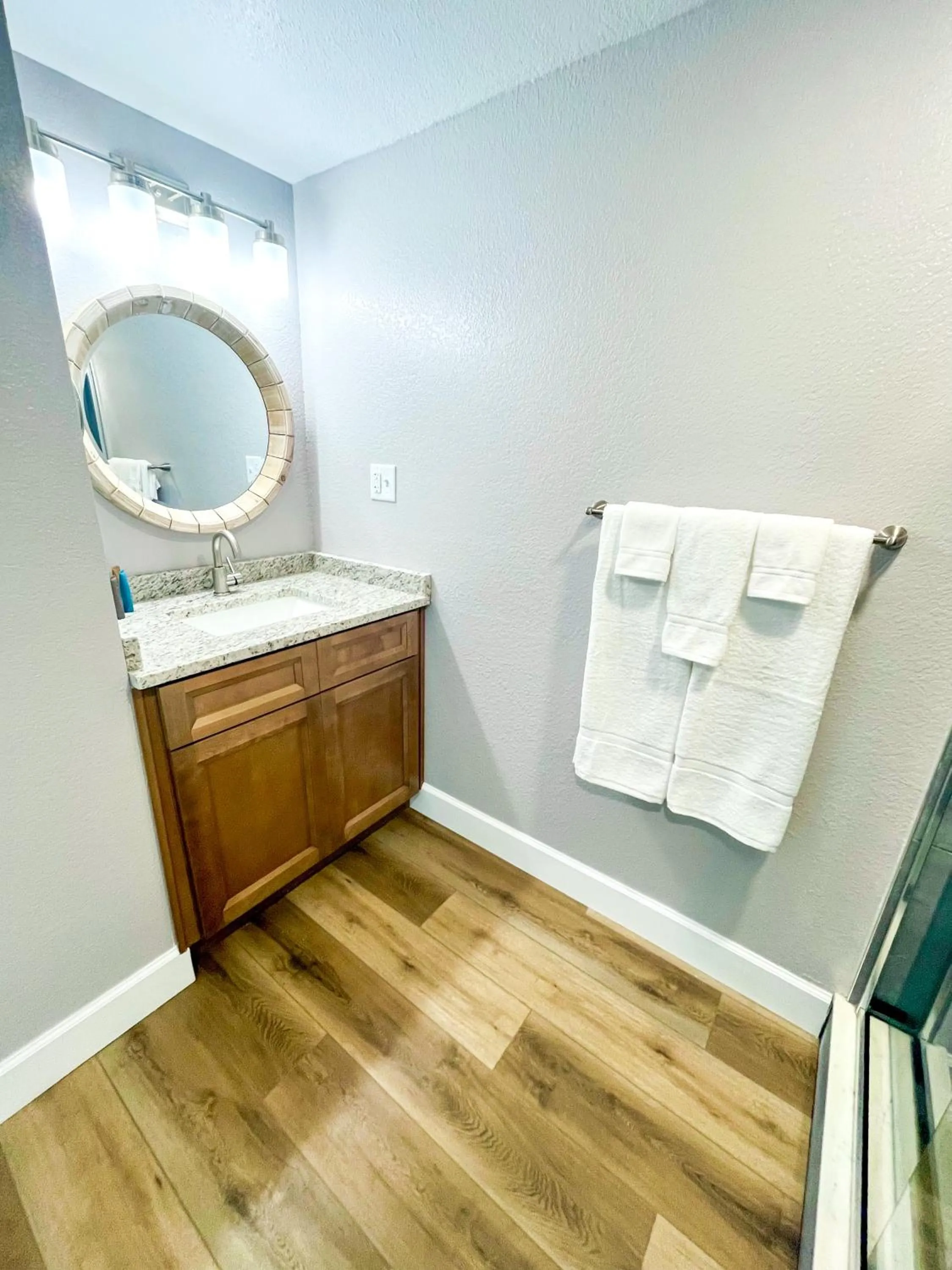 Bathroom in Fiddler's Restaurant and Resort