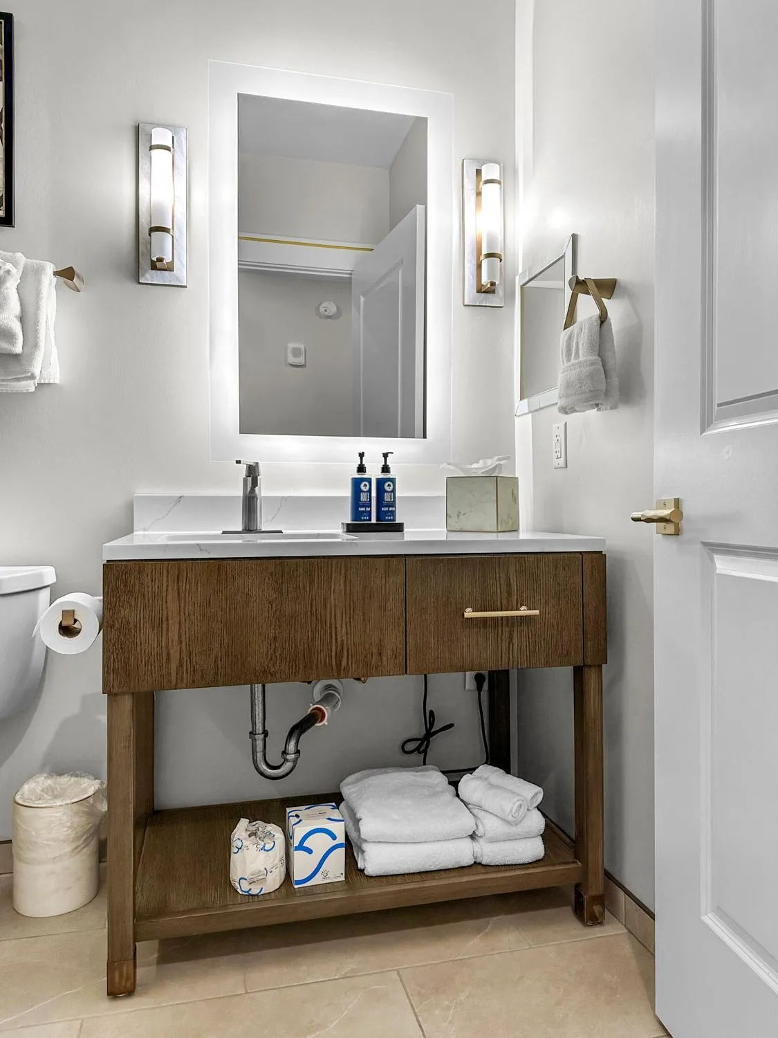 Bathroom in Harbor Suites at Harborwalk Village