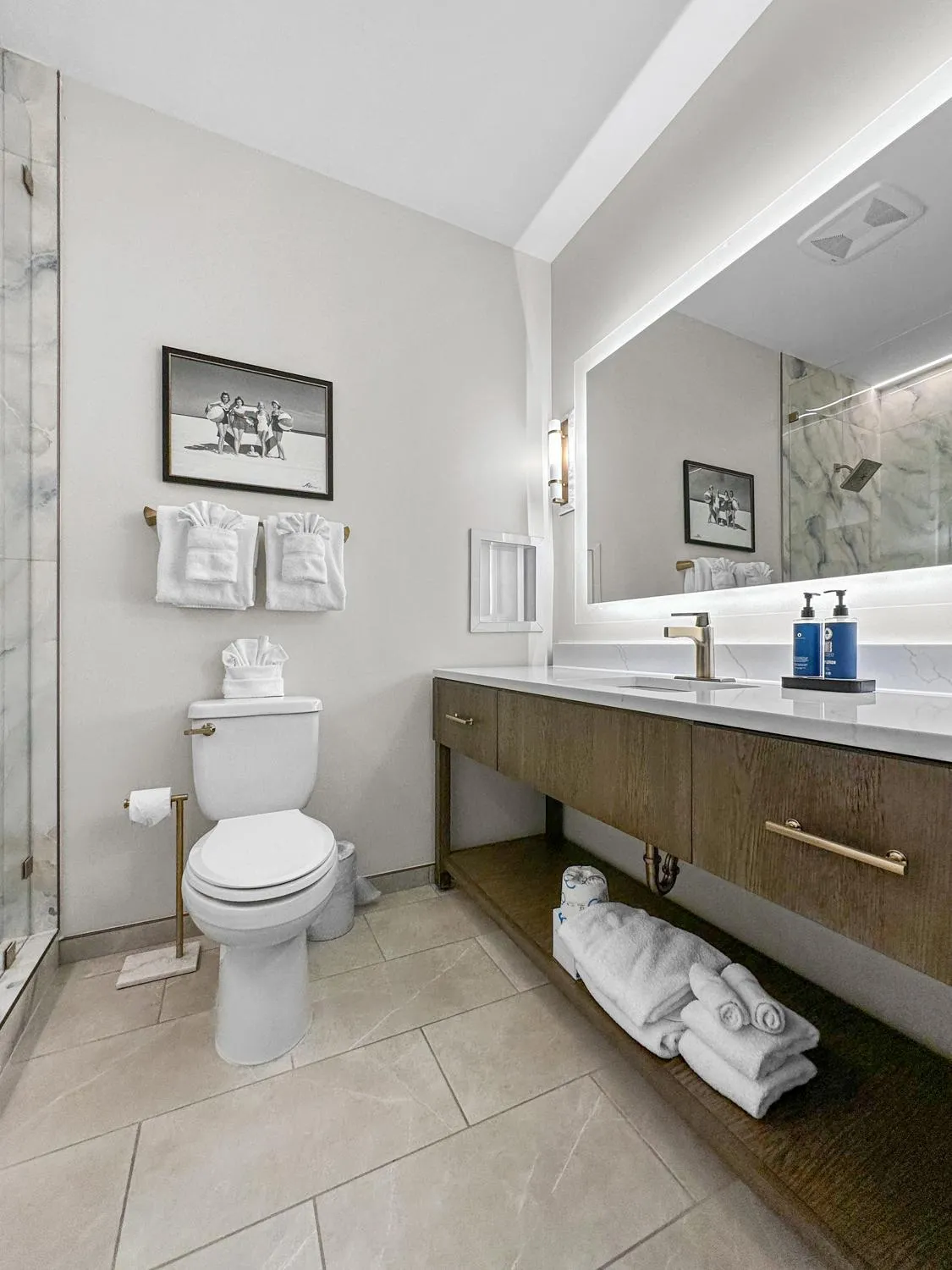 Bathroom in Harbor Suites at Harborwalk Village