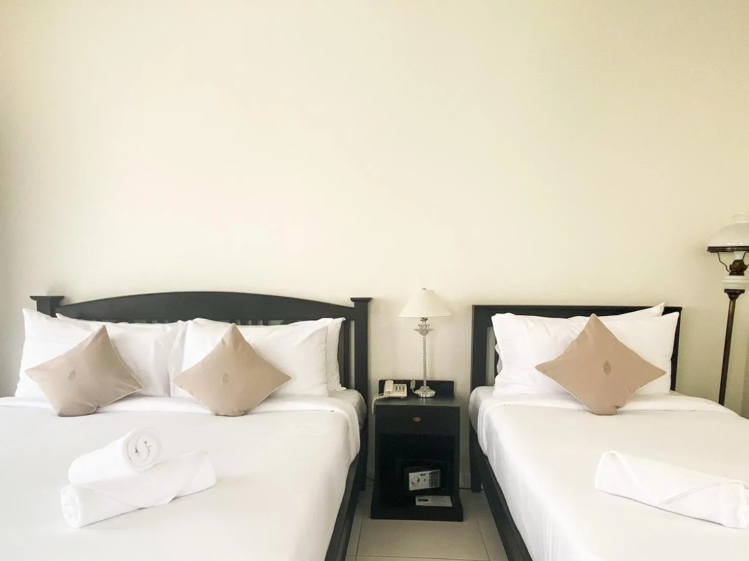 Bed in Koranaree Courtyard Boutique Hotel