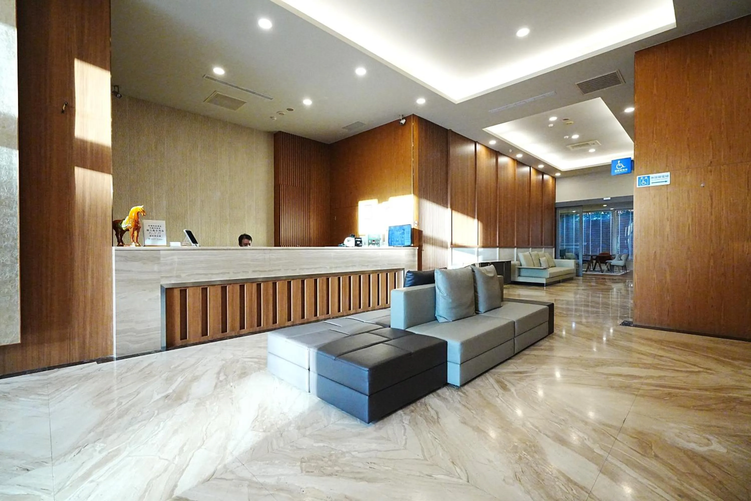 Lobby or reception in York Hotel