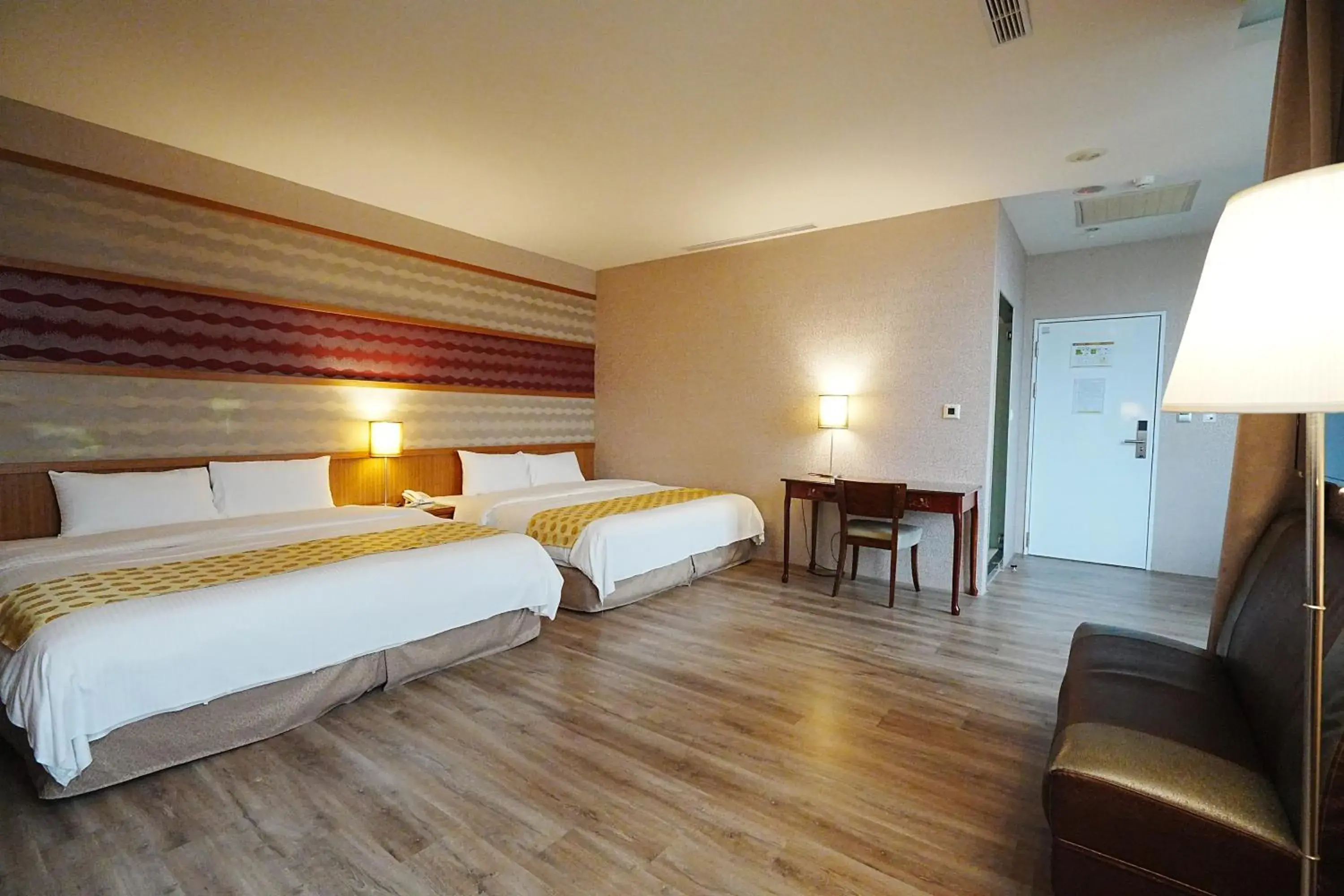 Premium Quadruple Room in York Hotel Premium Quadruple Room in York Hotel