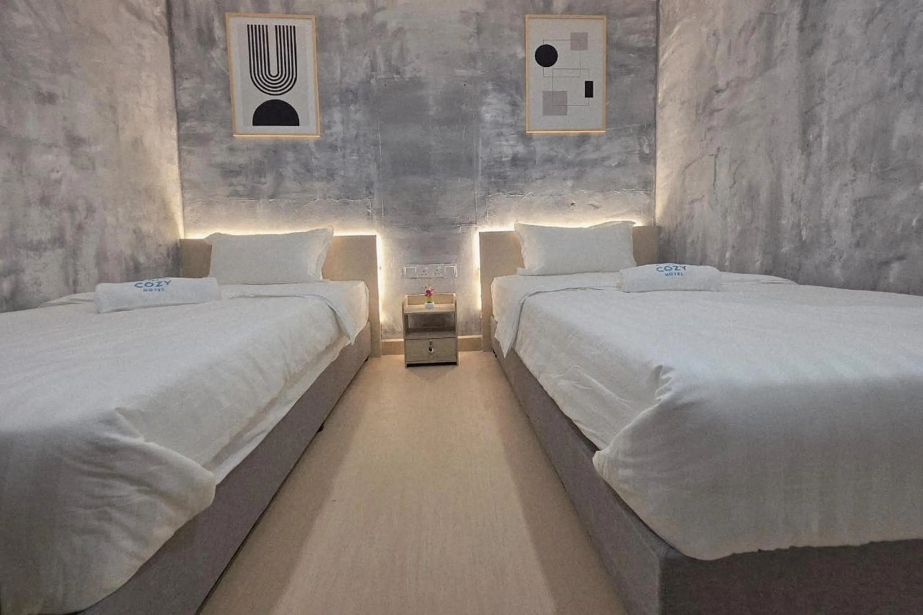 Bedroom, Bed in The Cozy Hotel