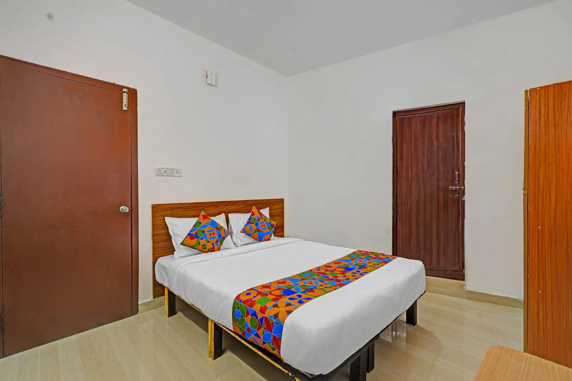 Deluxe Room - single occupancy in Via SS Residency