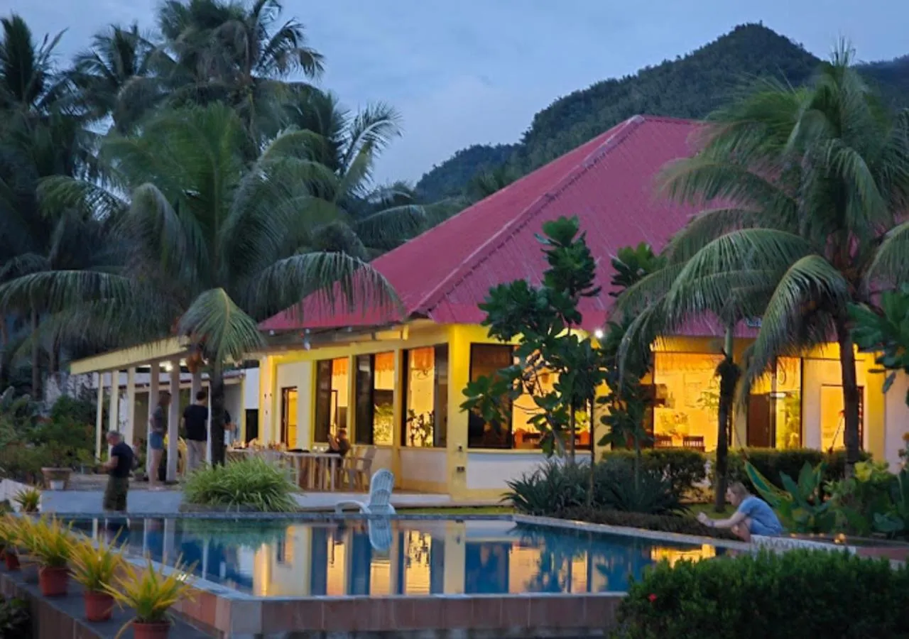 Pintuyan Dive Resort