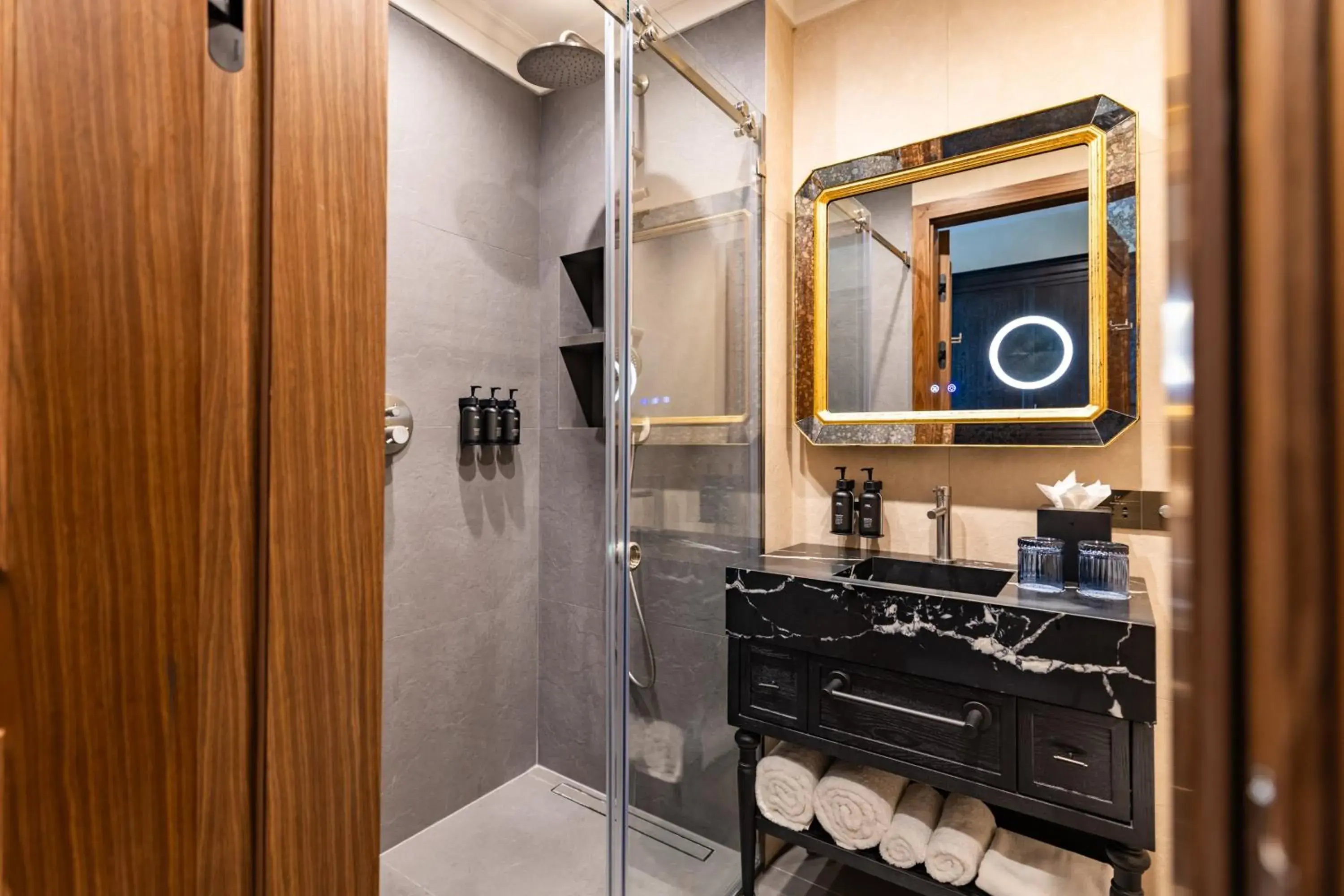 Standard King Room with Old City View in Hotel Indigo Batumi - Old Town by IHG Standard King Room with Old City View in Hotel Indigo Batumi - Old Town by IHG