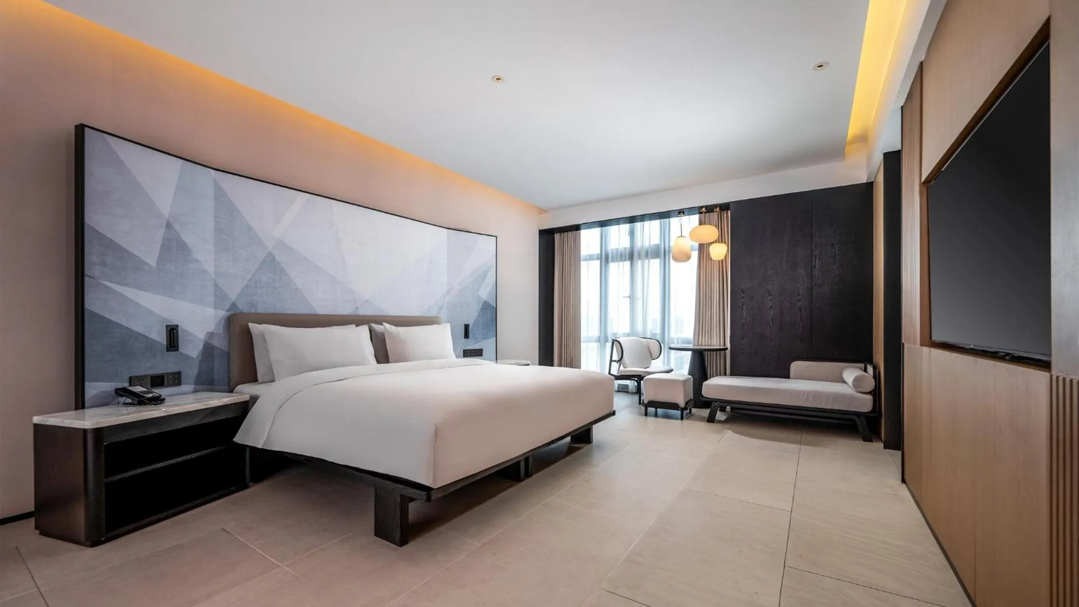 Photo of the whole room, Bed in Holiday Inn Express Guangzhou Baiyun Airport T2 by IHG