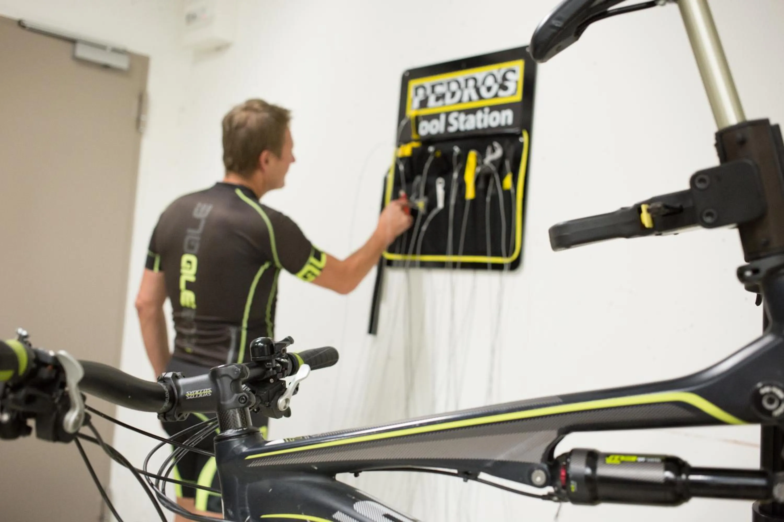 Area and facilities in Bever Lodge