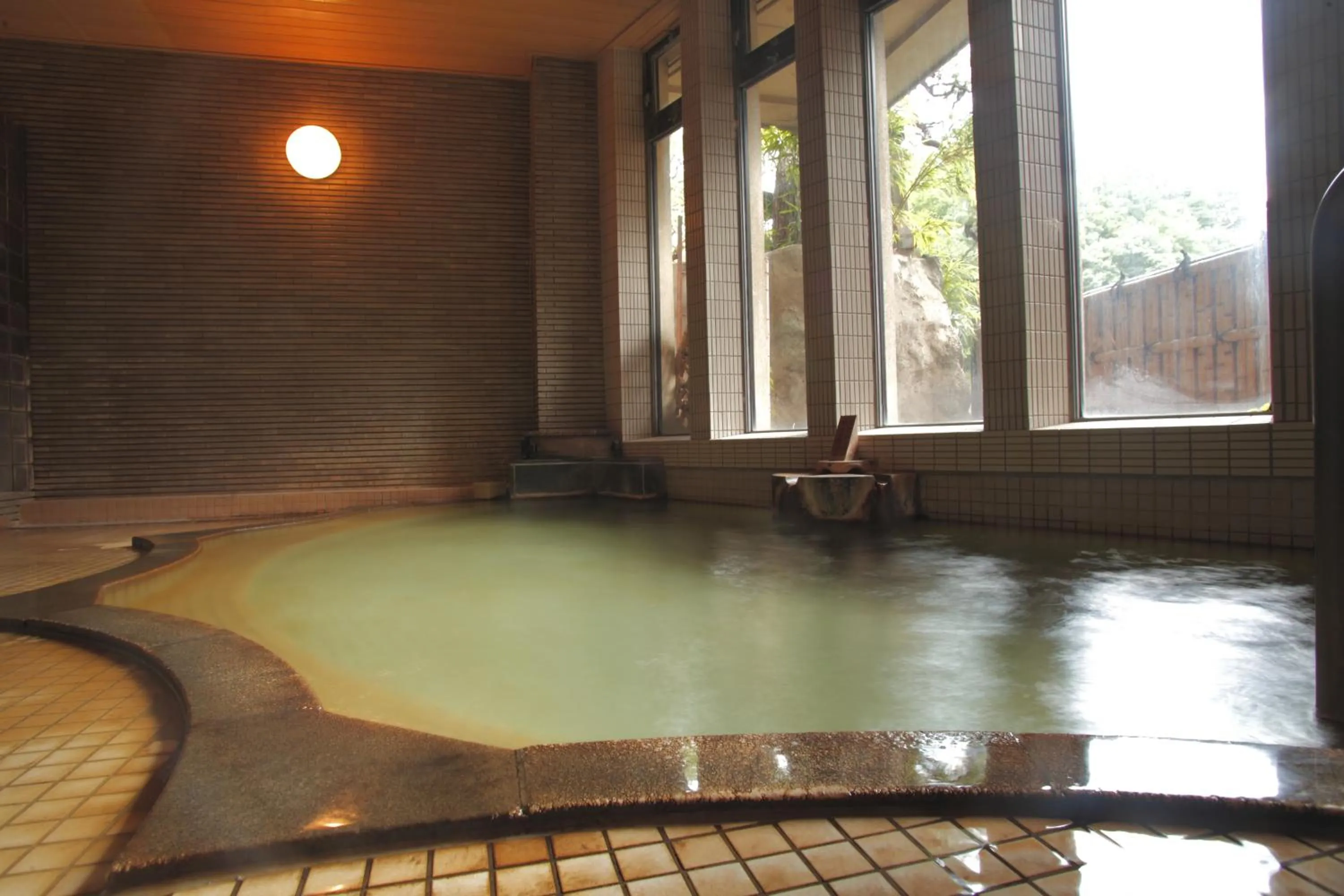 Hot Spring Bath in Tokinenoyado Yunushi Ichijoh